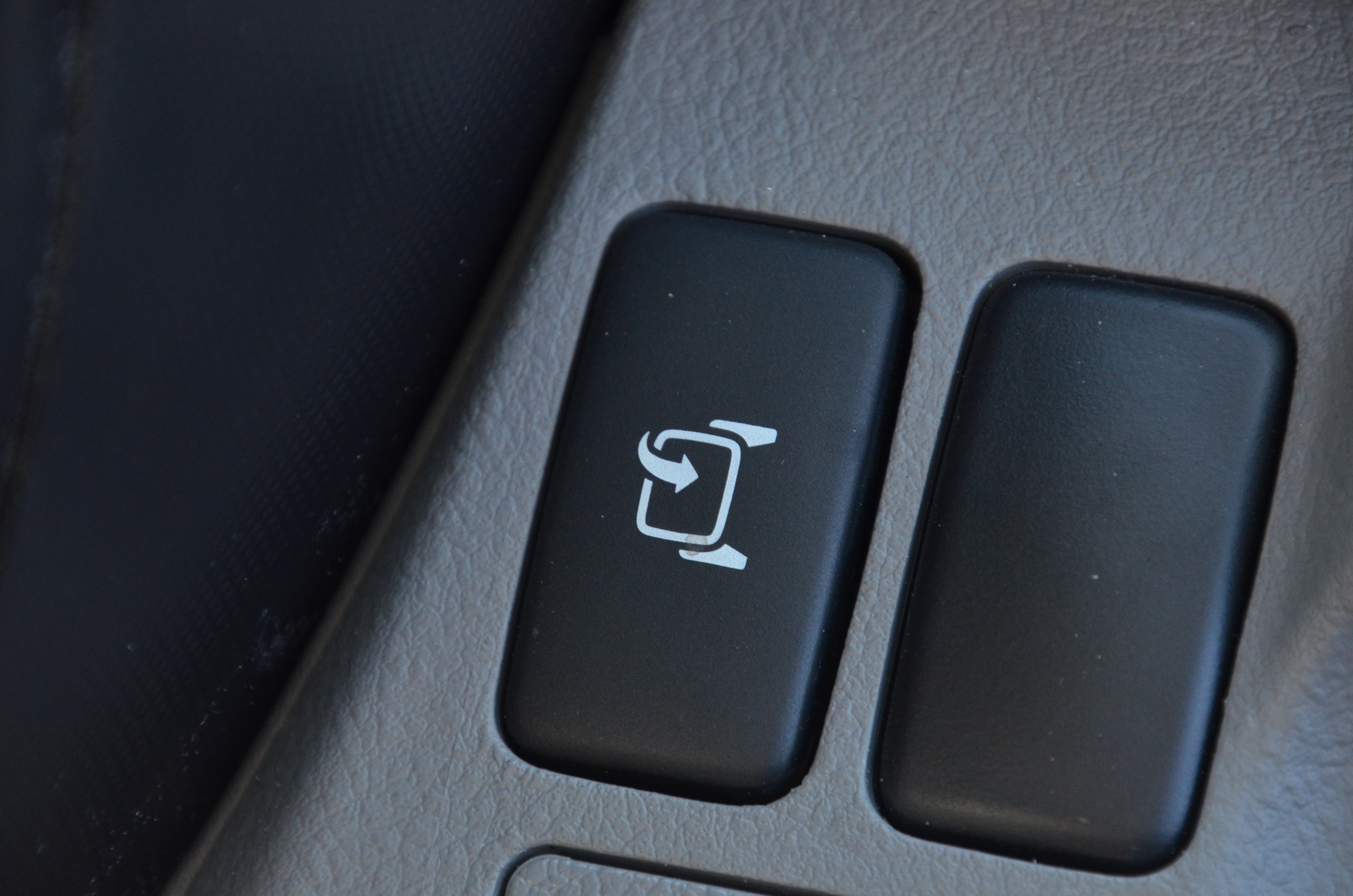 日野 デュトロ 2KG-XZU605X(2WD)の写真41