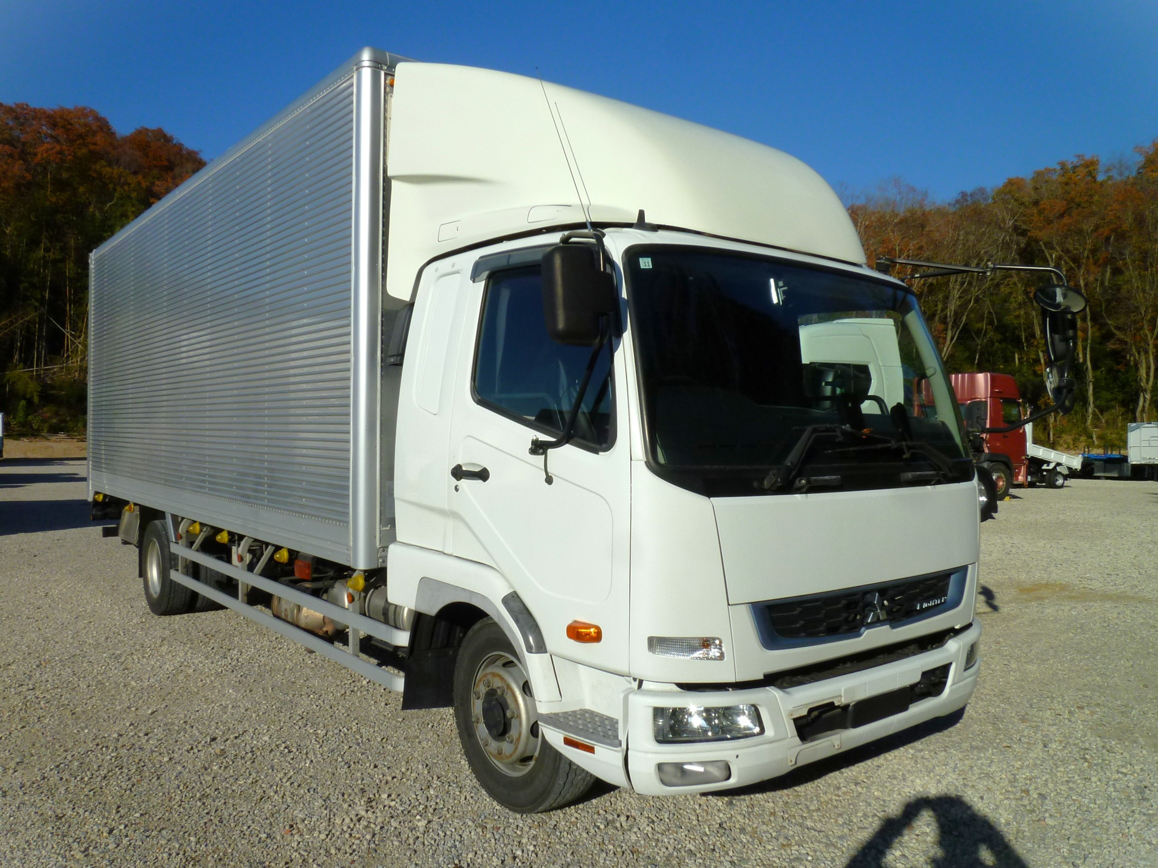 三菱 ファイター 2KG-FK65FY(2WD)の写真3