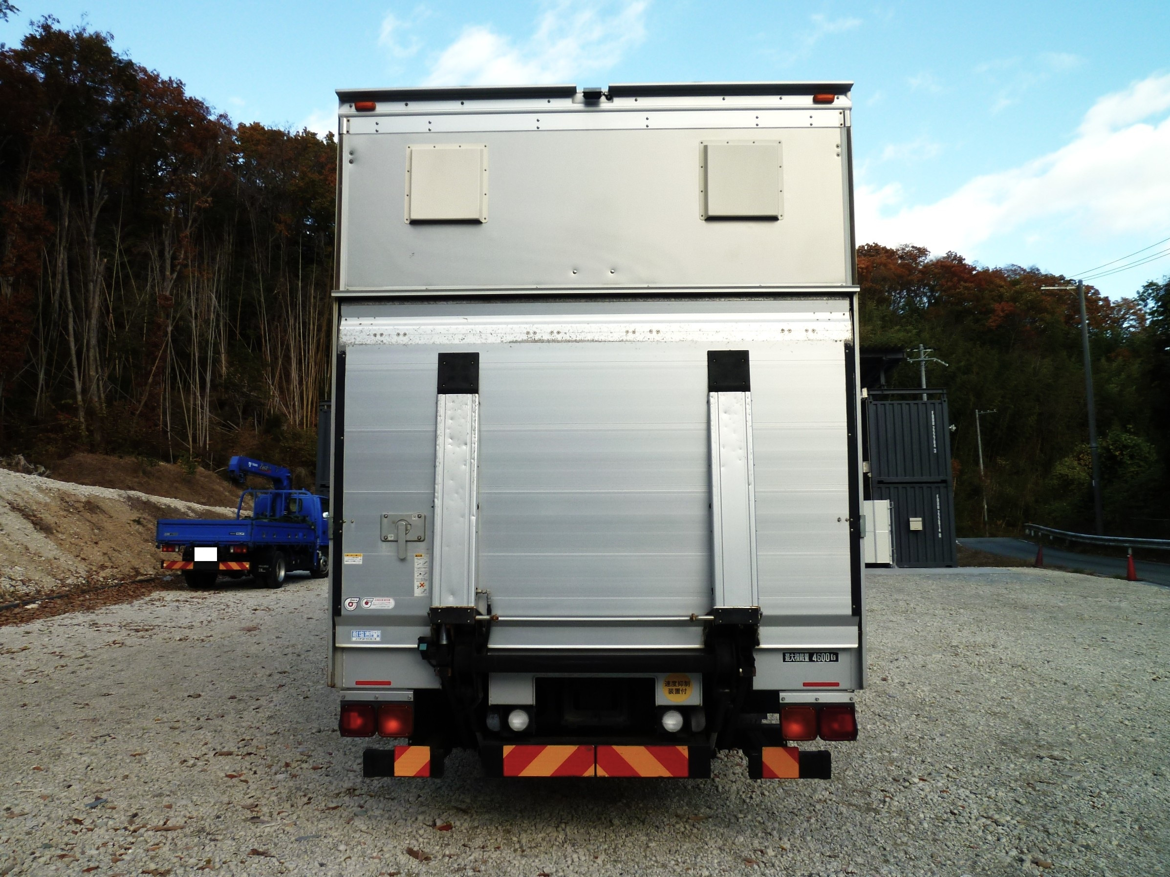 三菱 ファイター 2KG-FK65FY(2WD)の写真5