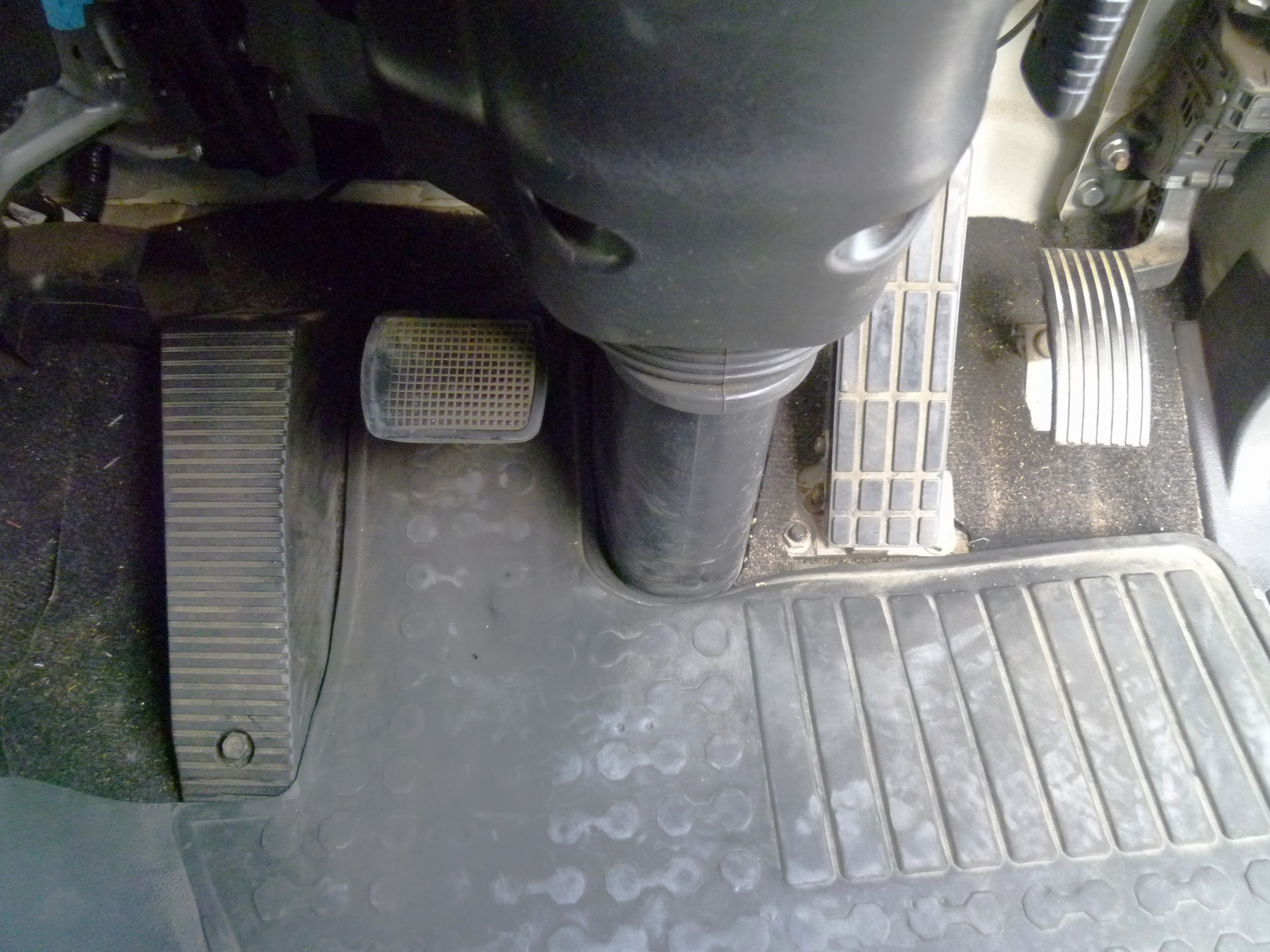 三菱 ファイター 2KG-FK65FY(2WD)の写真27