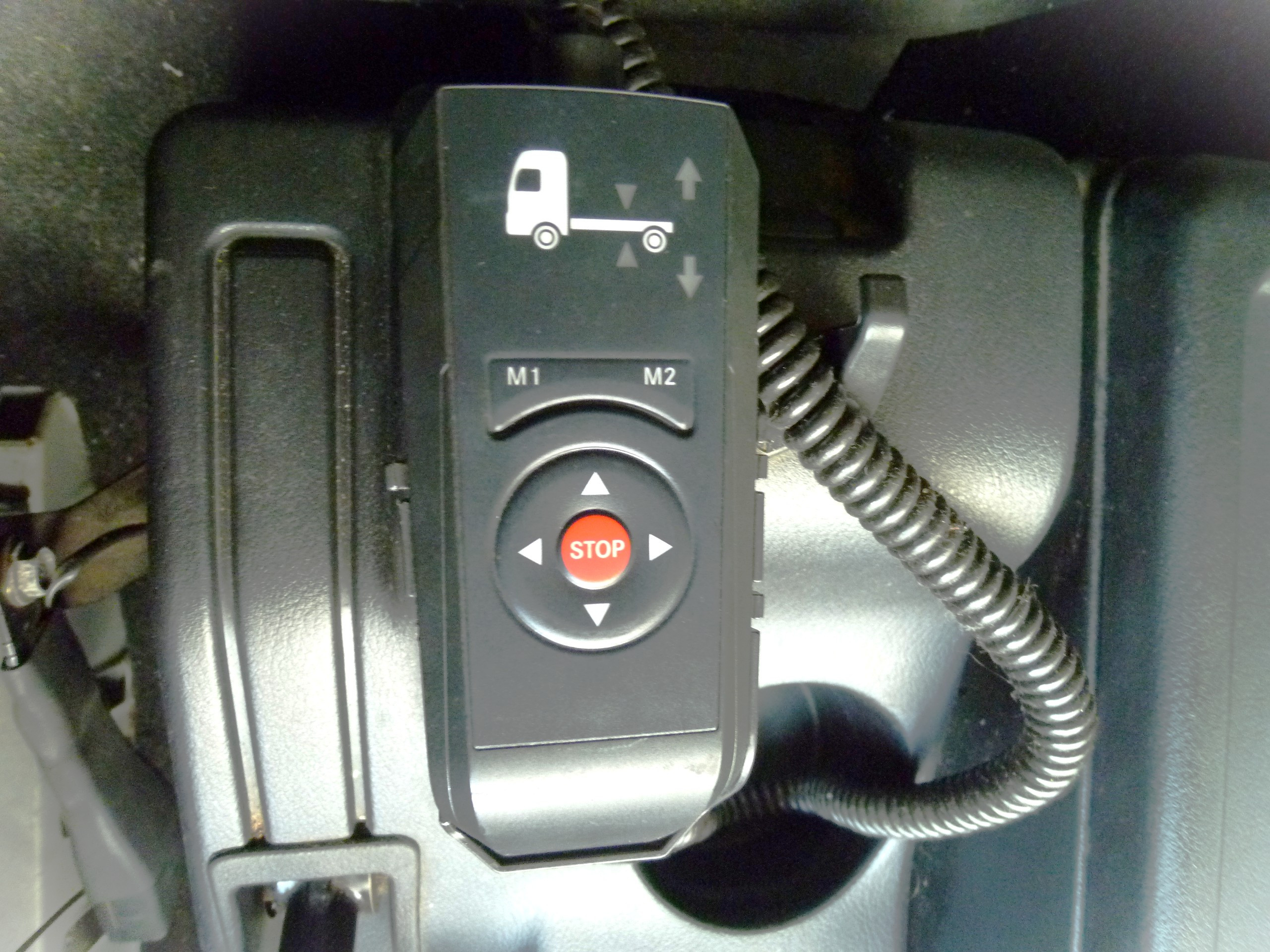 三菱 ファイター 2KG-FK65FY(2WD)の写真33