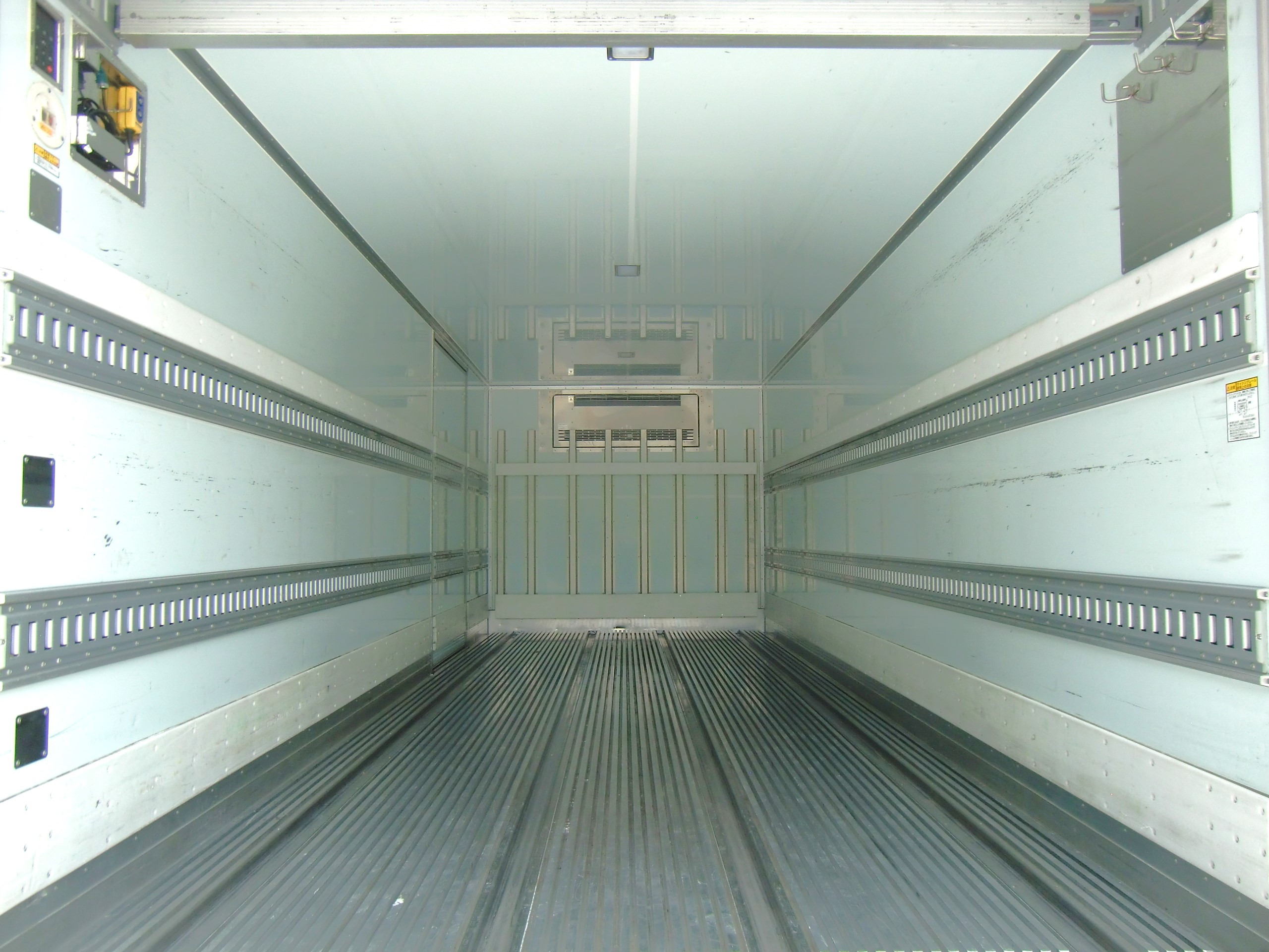 日野 レンジャー 2KG-FD2ABG(2WD)の写真12