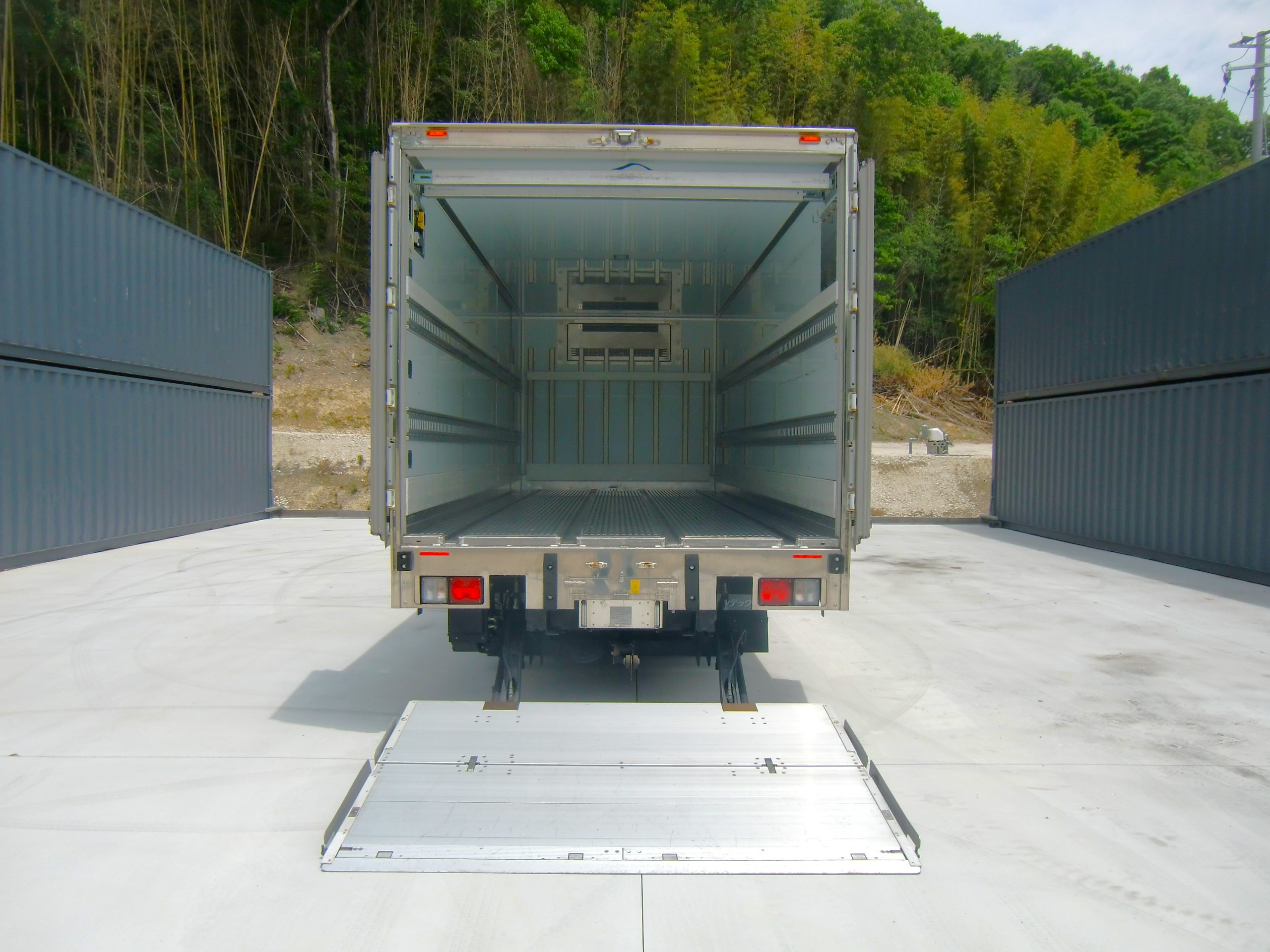 日野 レンジャー 2KG-FD2ABG(2WD)の写真20