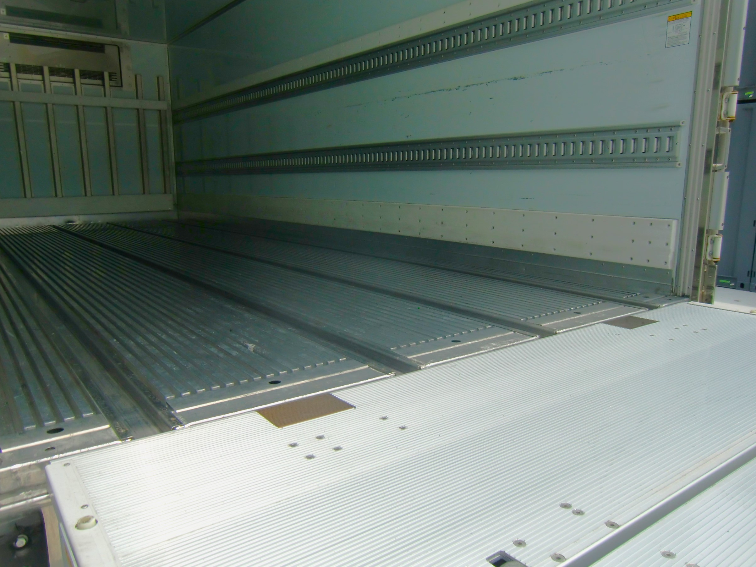 日野 レンジャー 2KG-FD2ABG(2WD)の写真21