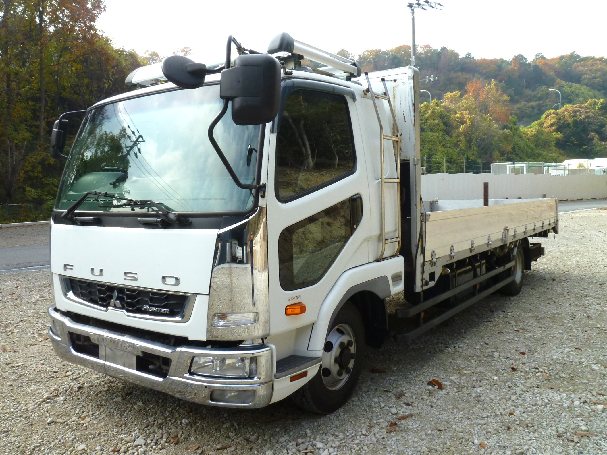 三菱 ファイター 2KG-FK64F(2WD)の写真1