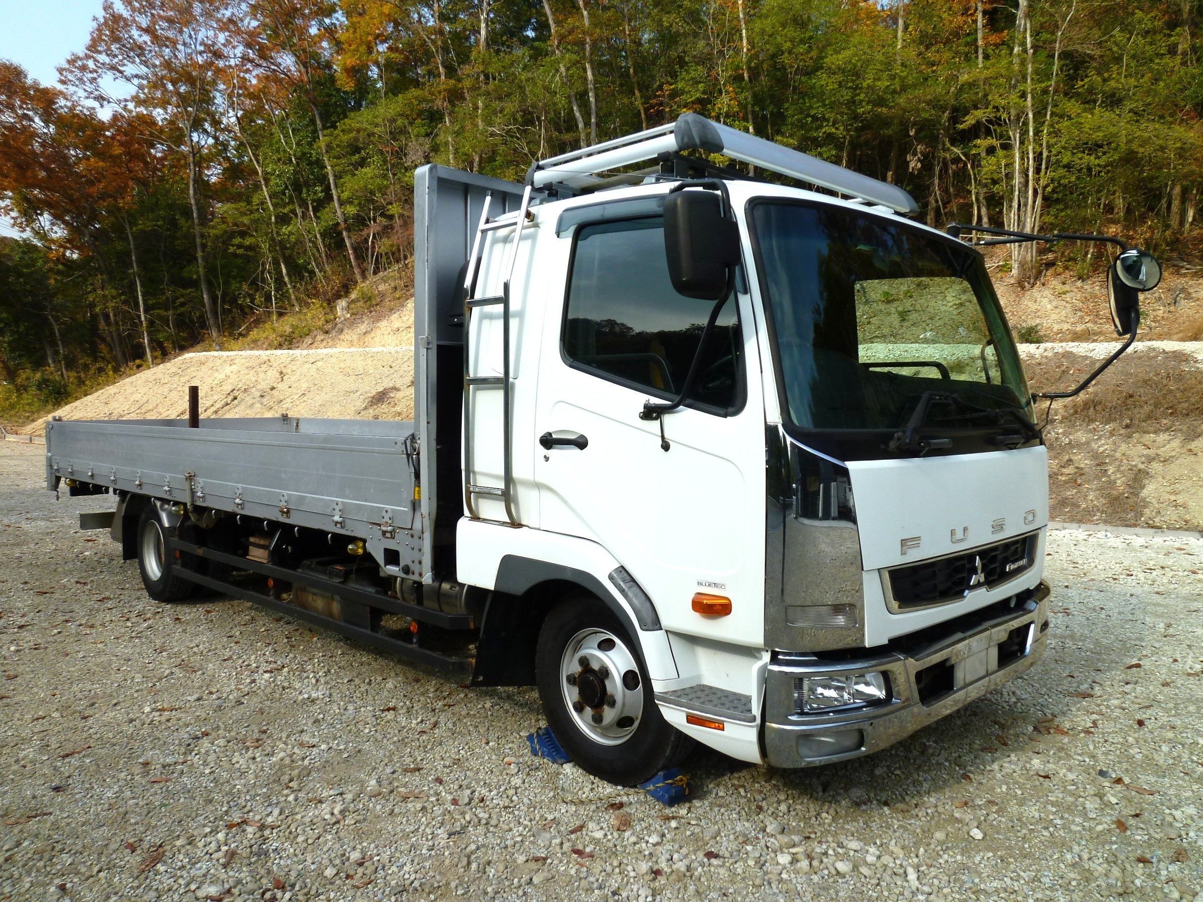 三菱 ファイター 2KG-FK64F(2WD)の写真3