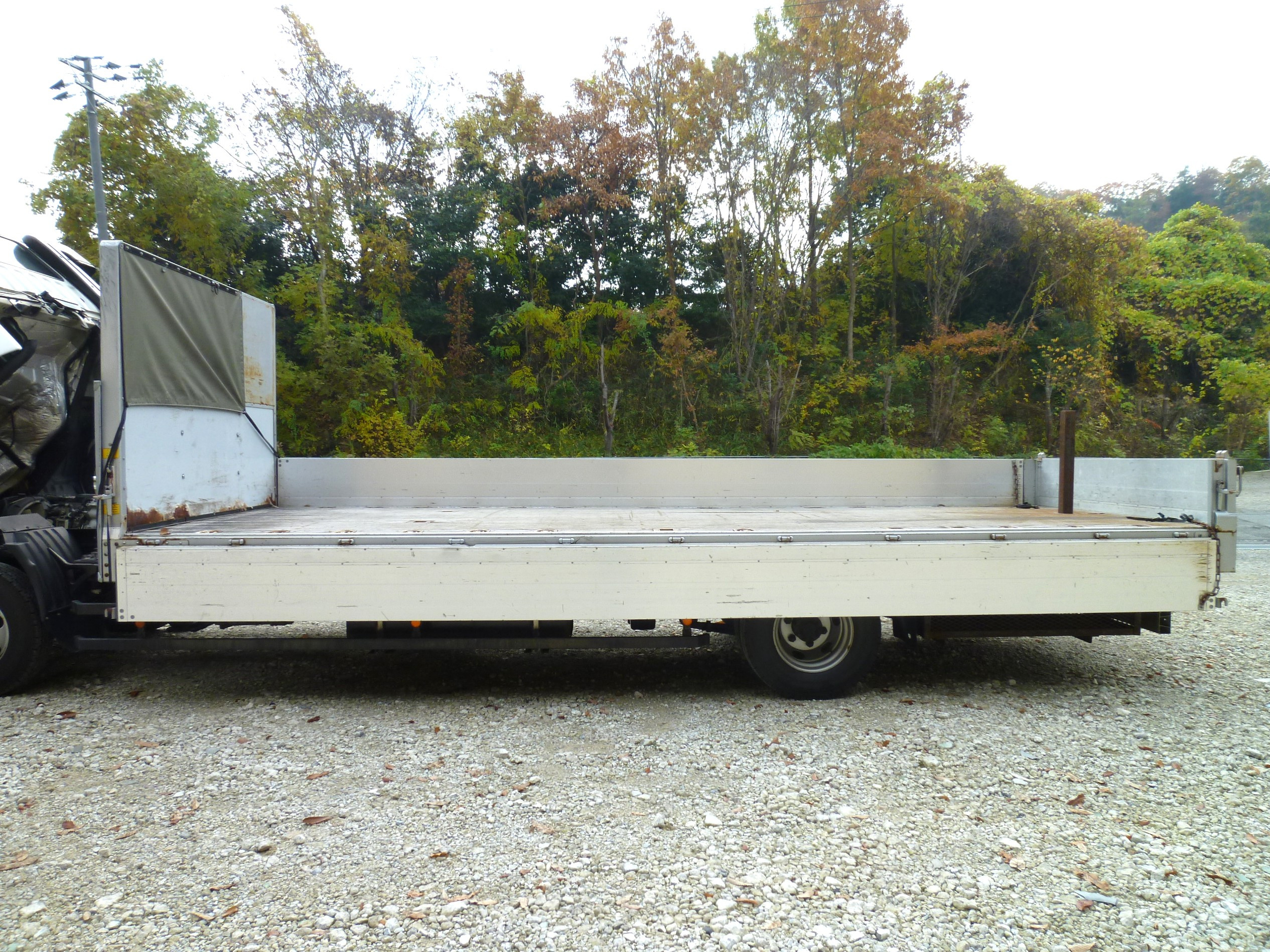 三菱 ファイター 2KG-FK64F(2WD)の写真16