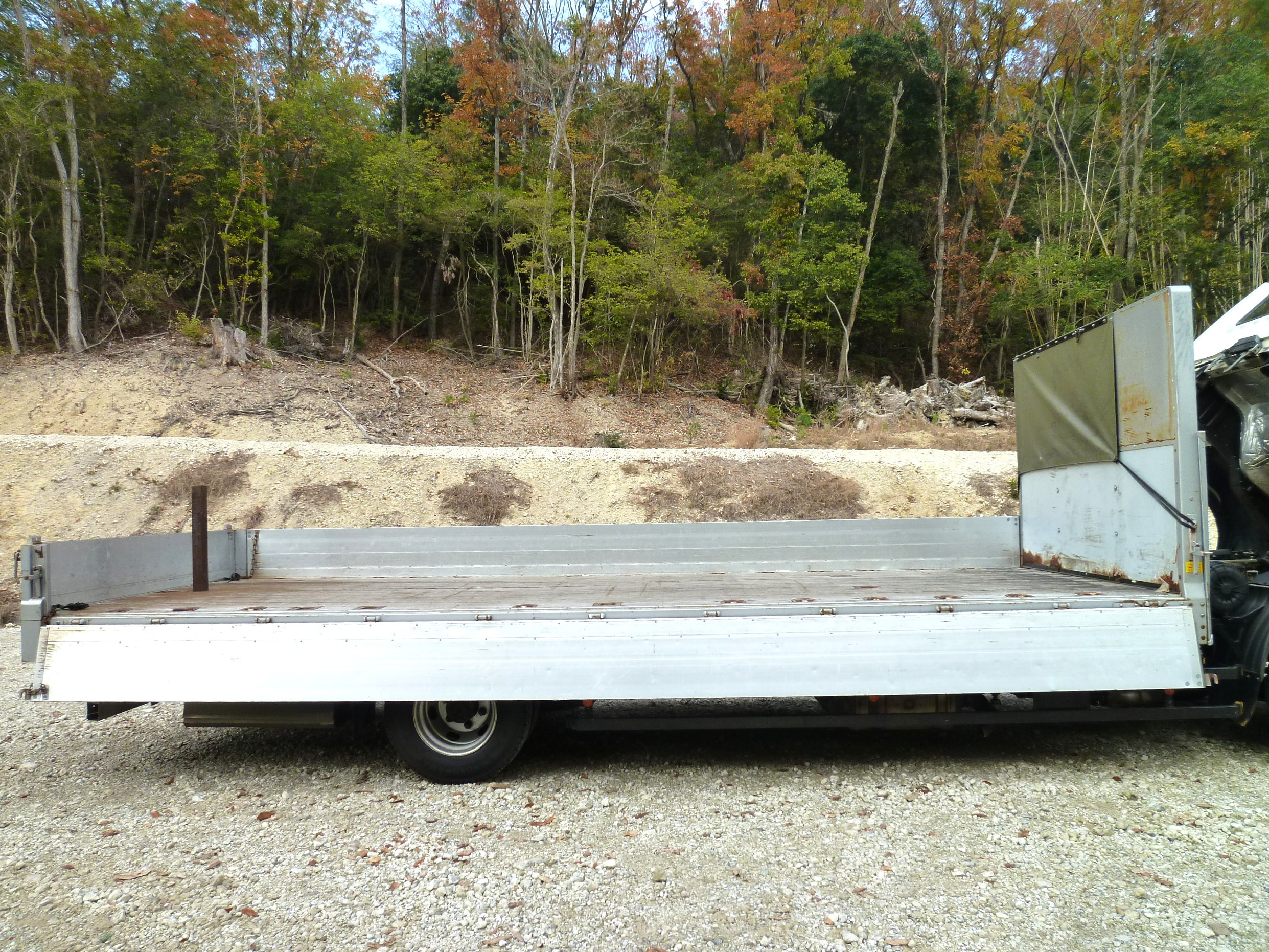 三菱 ファイター 2KG-FK64F(2WD)の写真18