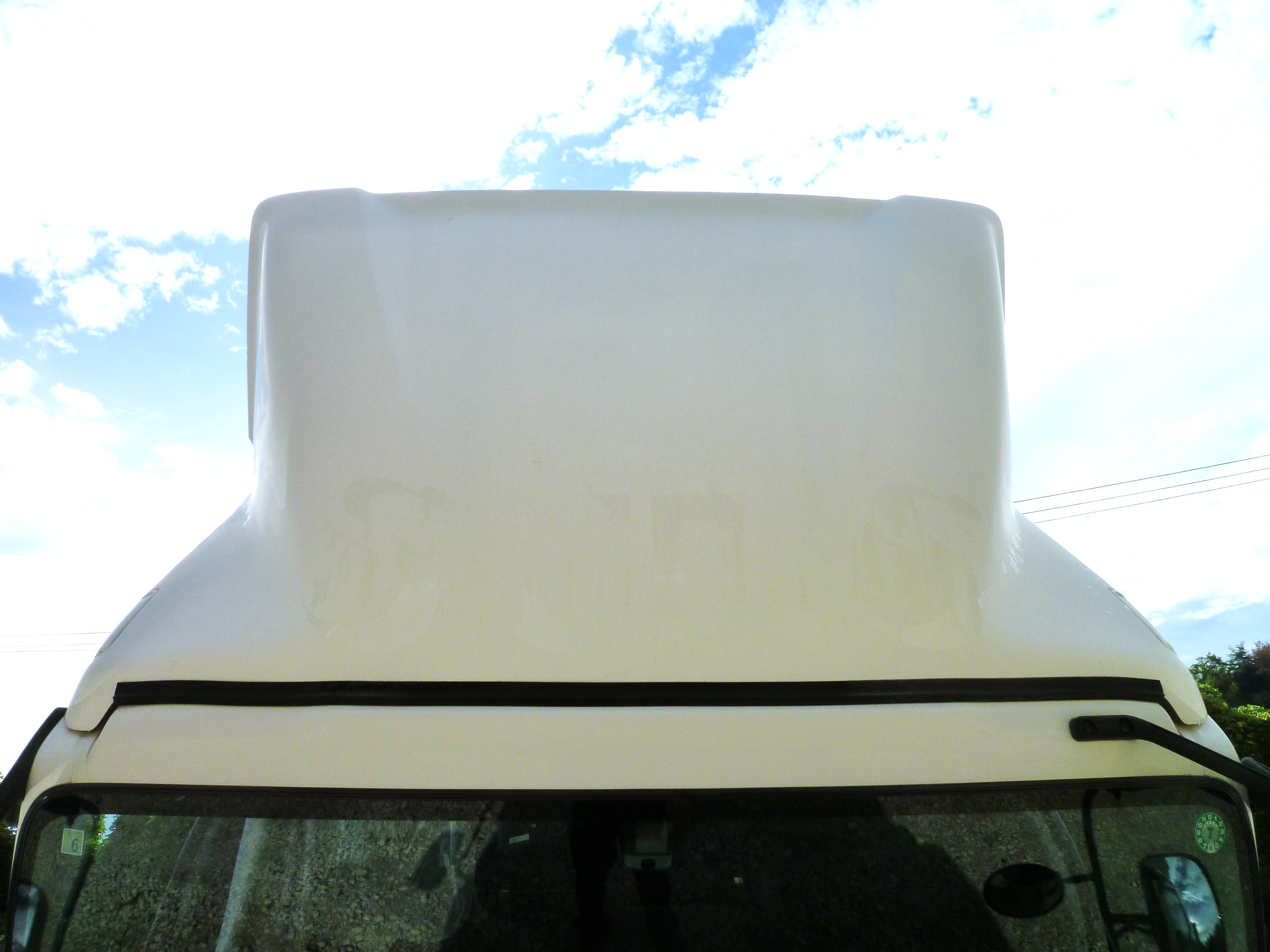 UD コンドル 2RG-BRR90T2(2WD)の写真7