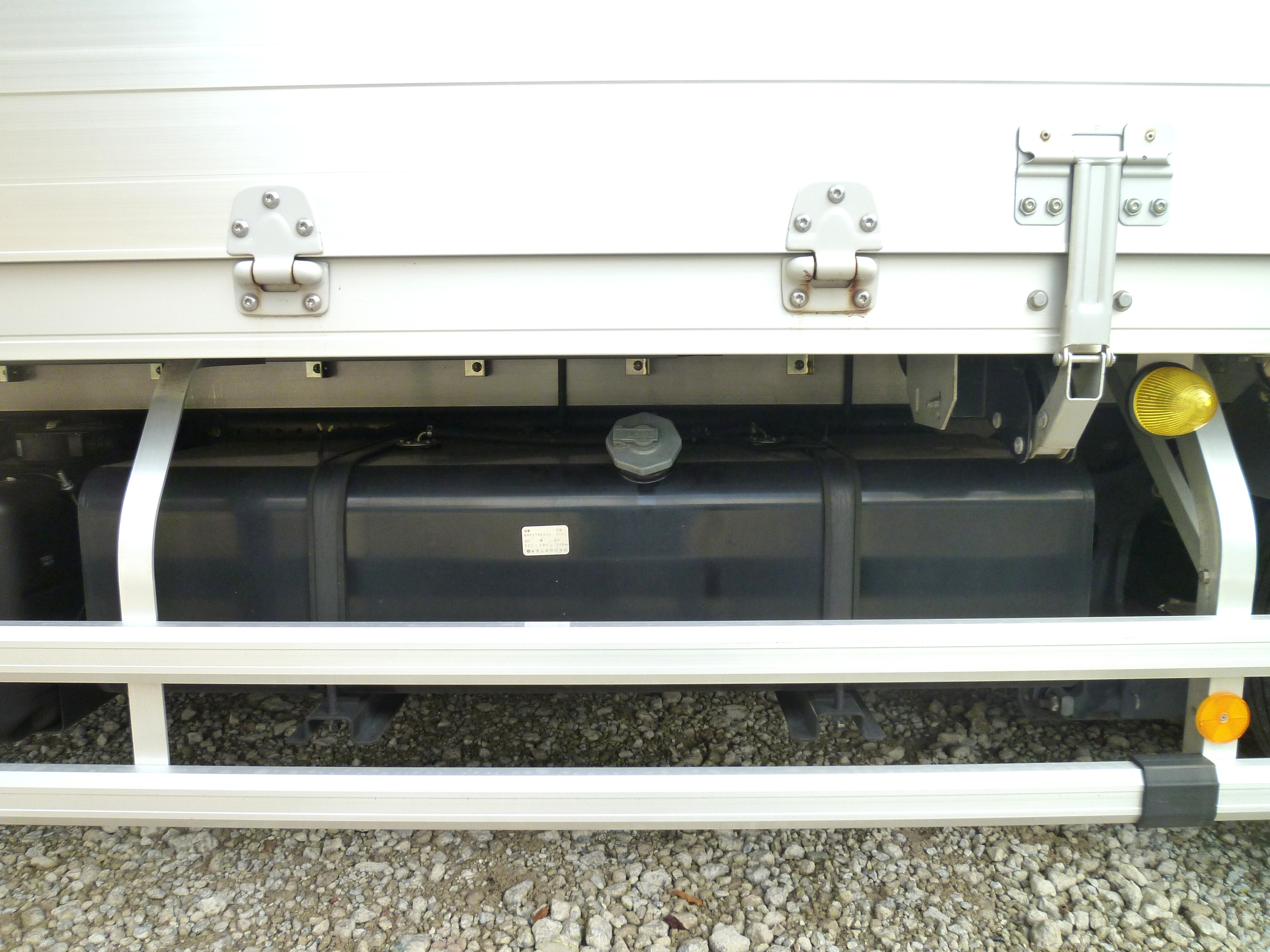 UD コンドル 2RG-BRR90T2(2WD)の写真29