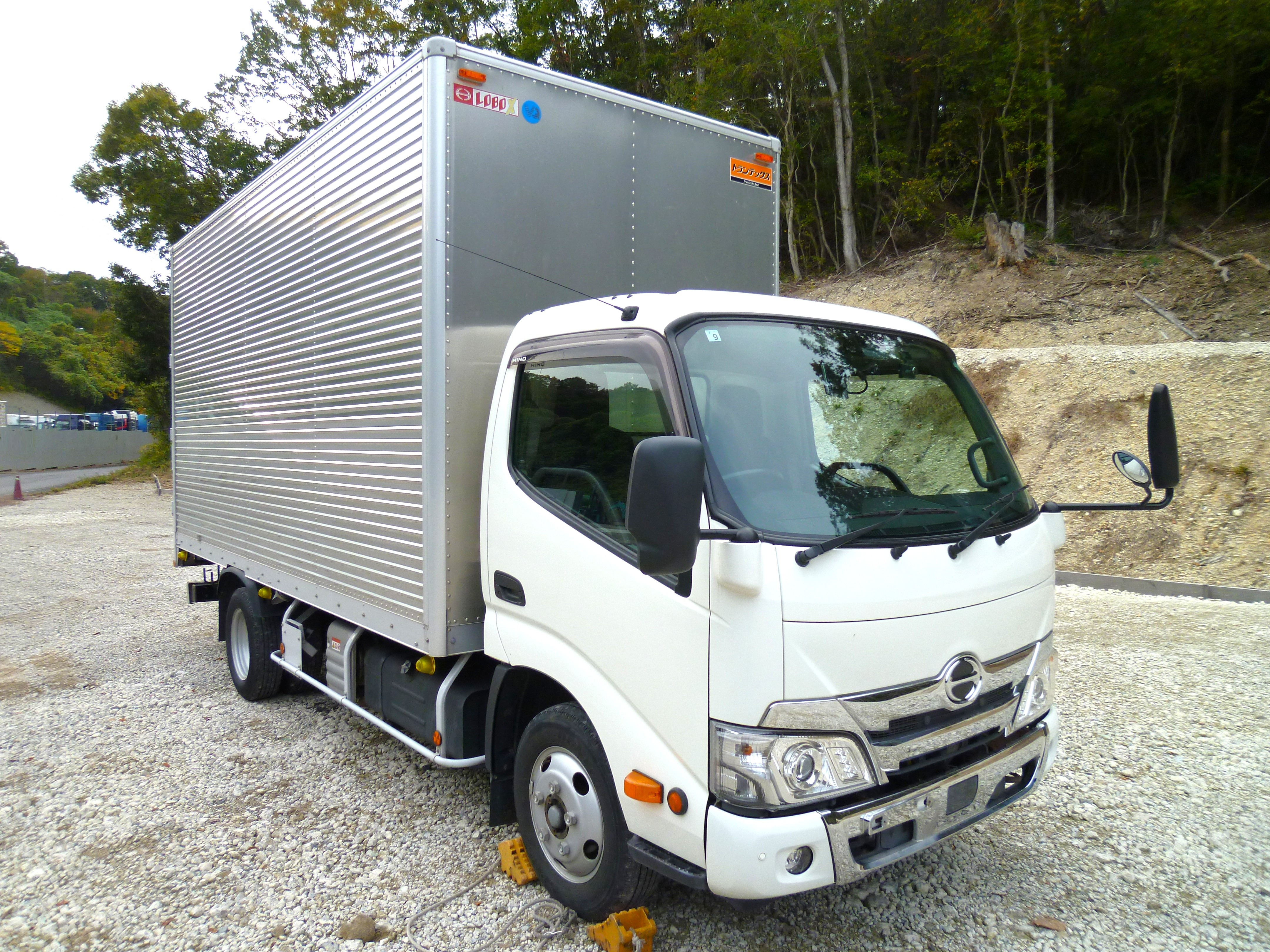 日野 デュトロ 2RG-XZU655M(2WD)の写真3