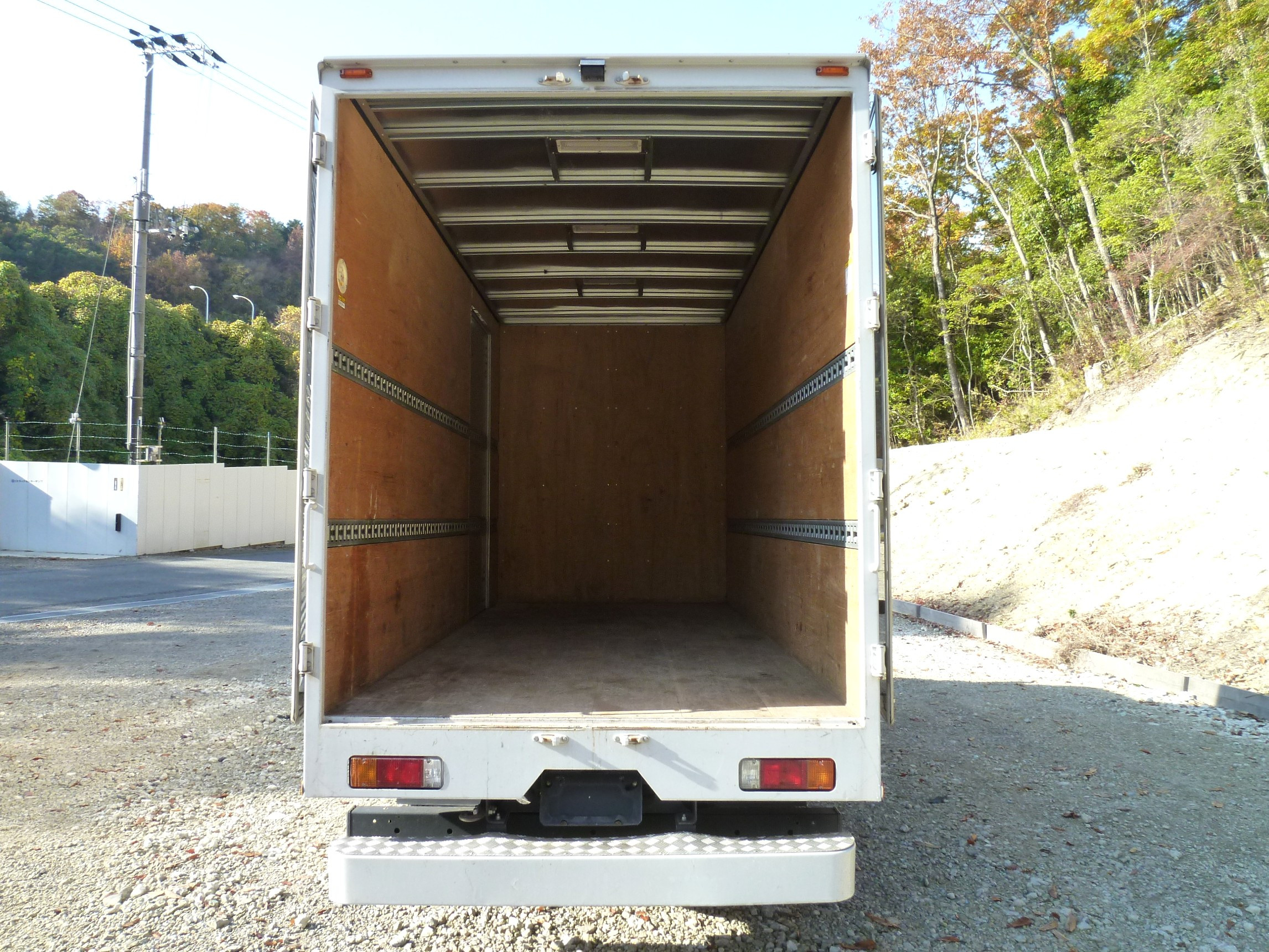 日野 デュトロ 2RG-XZU655M(2WD)の写真9