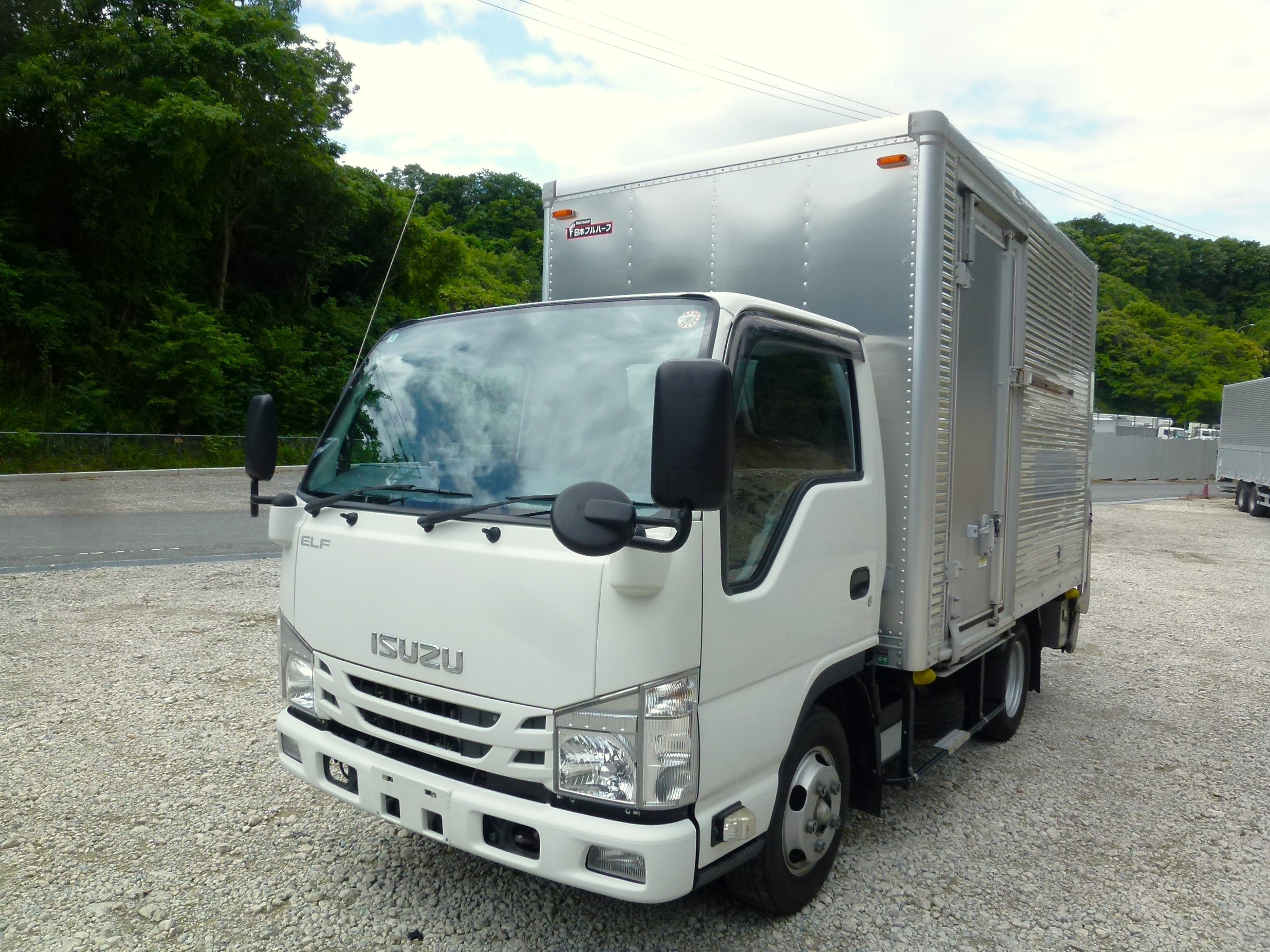 いすゞ エルフ 2RG-NJR88AN(2WD)｜中古トラックなら【トラック市】
