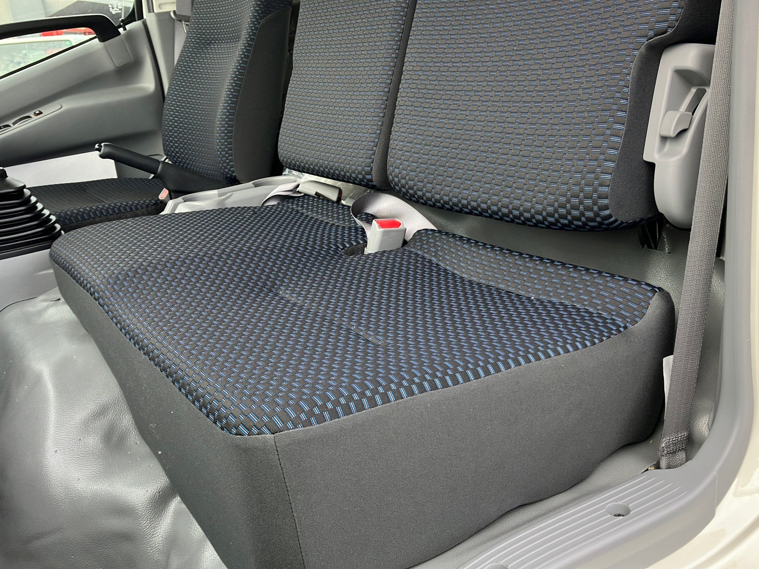 日野 デュトロ 2KG-XZU720M(2WD)の写真17