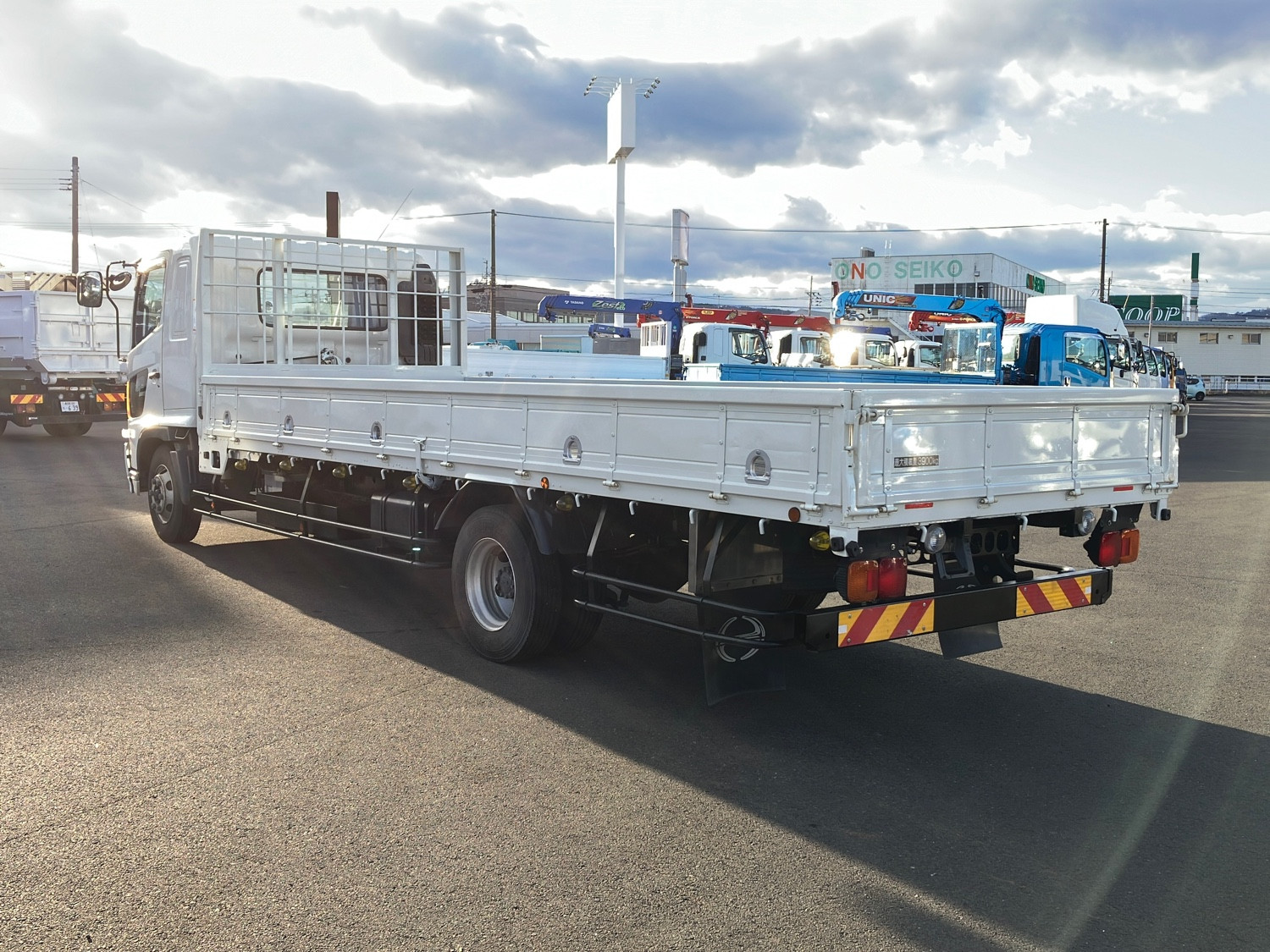 日野 レンジャー TKG-FD9JLAA(2WD)の写真4