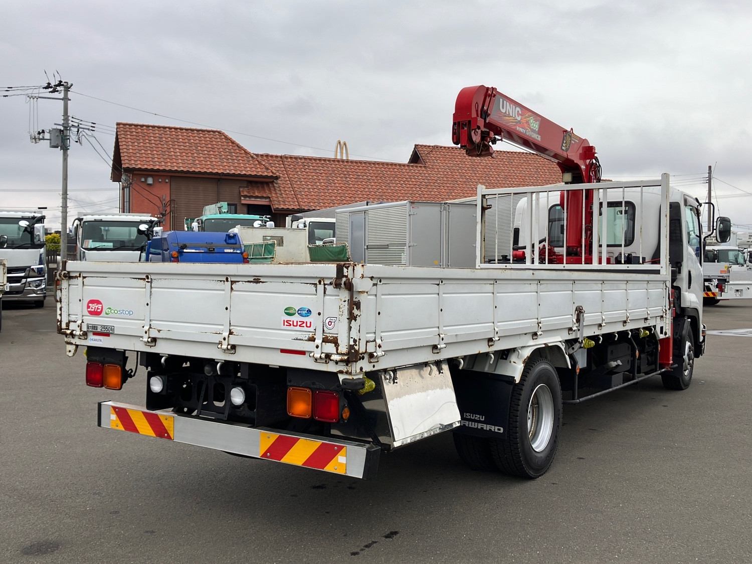 いすゞ フォワード 2RG-FRR90S2(2WD)の写真3