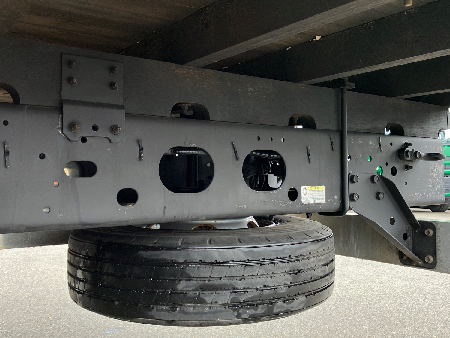 いすゞ フォワード 2RG-FRR90S2(2WD)の写真14