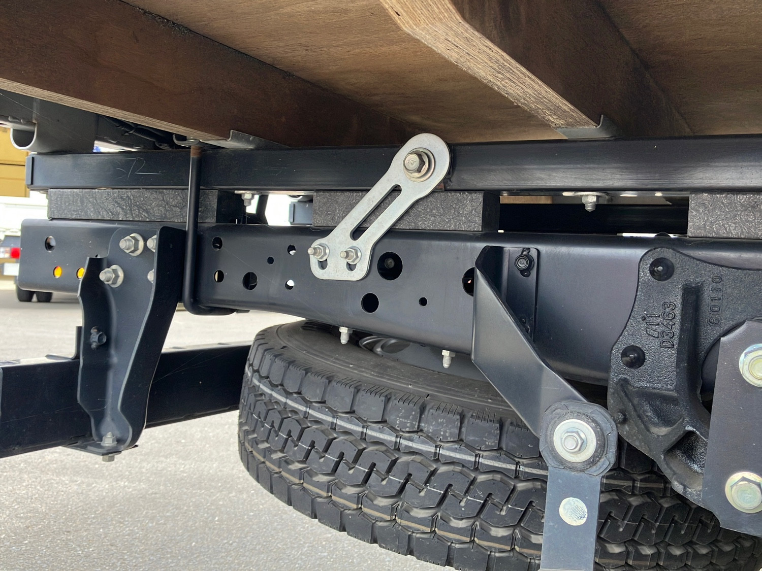 いすゞ エルフ TRG-NMR85AR(2WD)の写真15