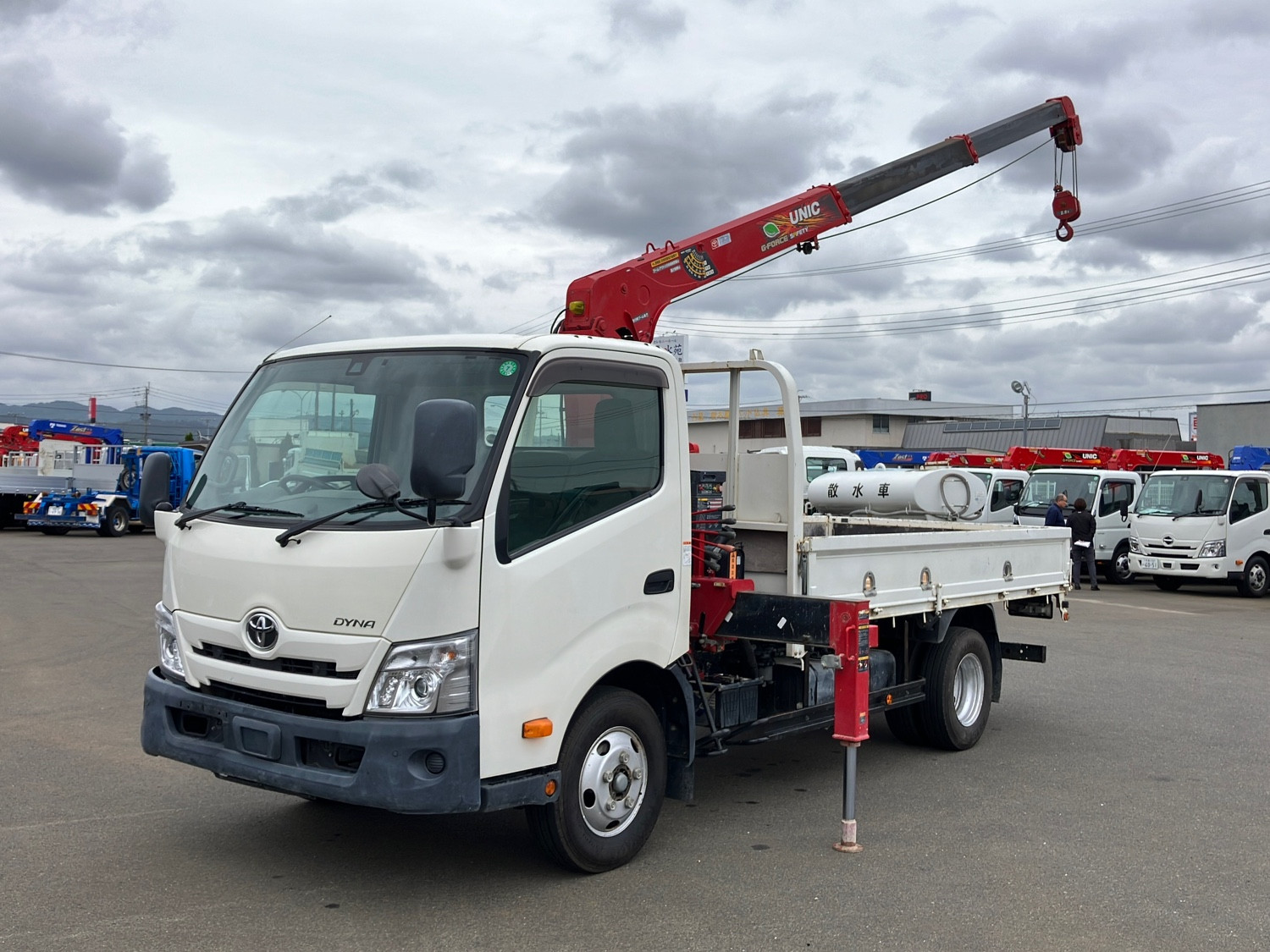 トヨタ ダイナ 2RG-XZU710(2WD)の写真1