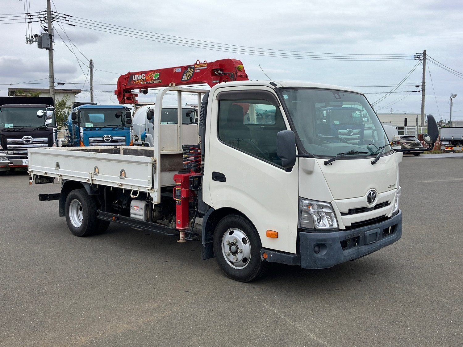 トヨタ ダイナ 2RG-XZU710(2WD)の写真2