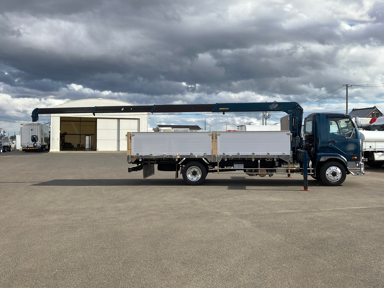 三菱 ファイター TKG-FK71F(2WD)の写真6