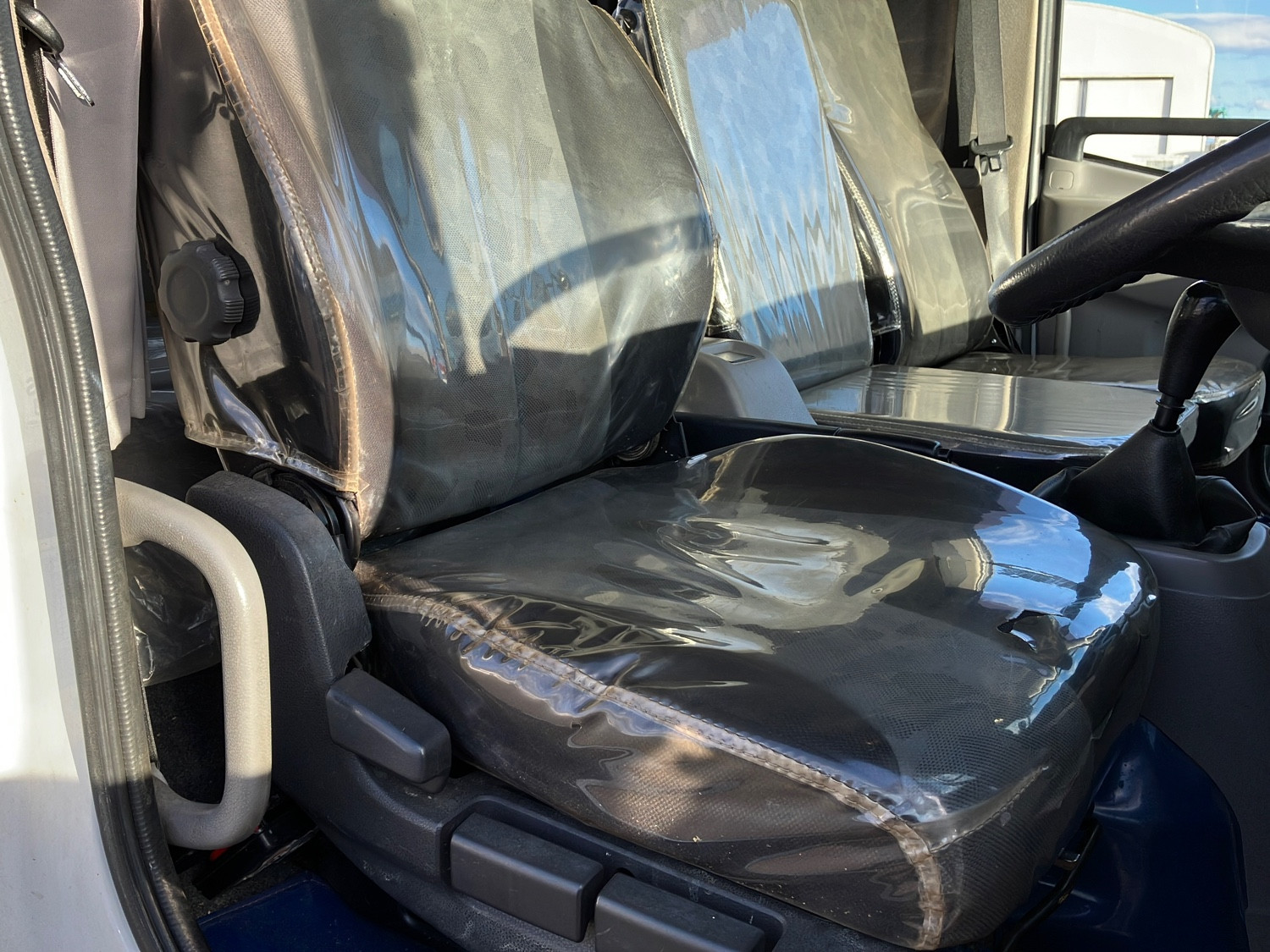 UD コンドル SKG-MK38L(2WD)の写真19