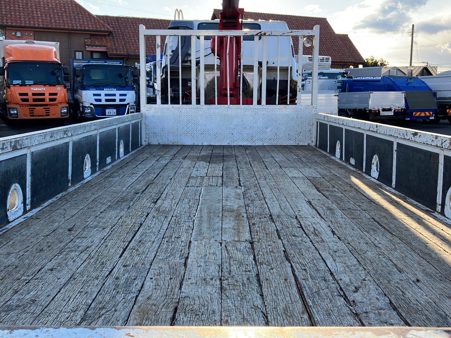 いすゞ フォワード ADG-FRR90K3S(2WD)の写真7