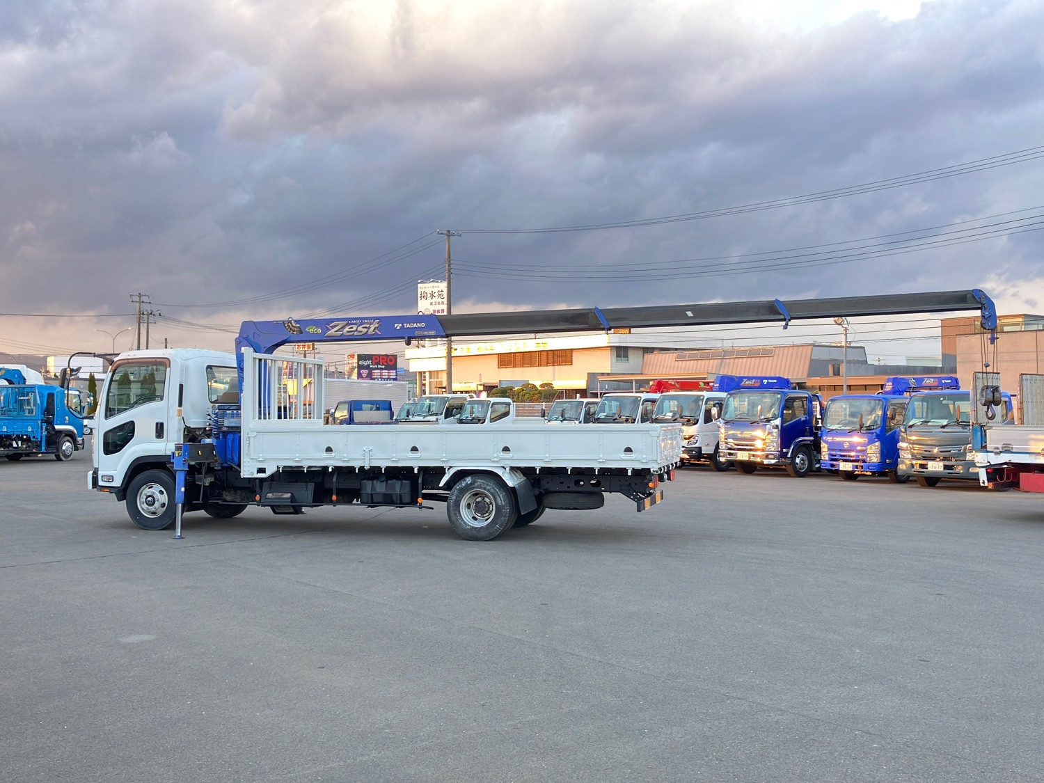 いすゞ フォワード PKG-FRR90S2(2WD)の写真5