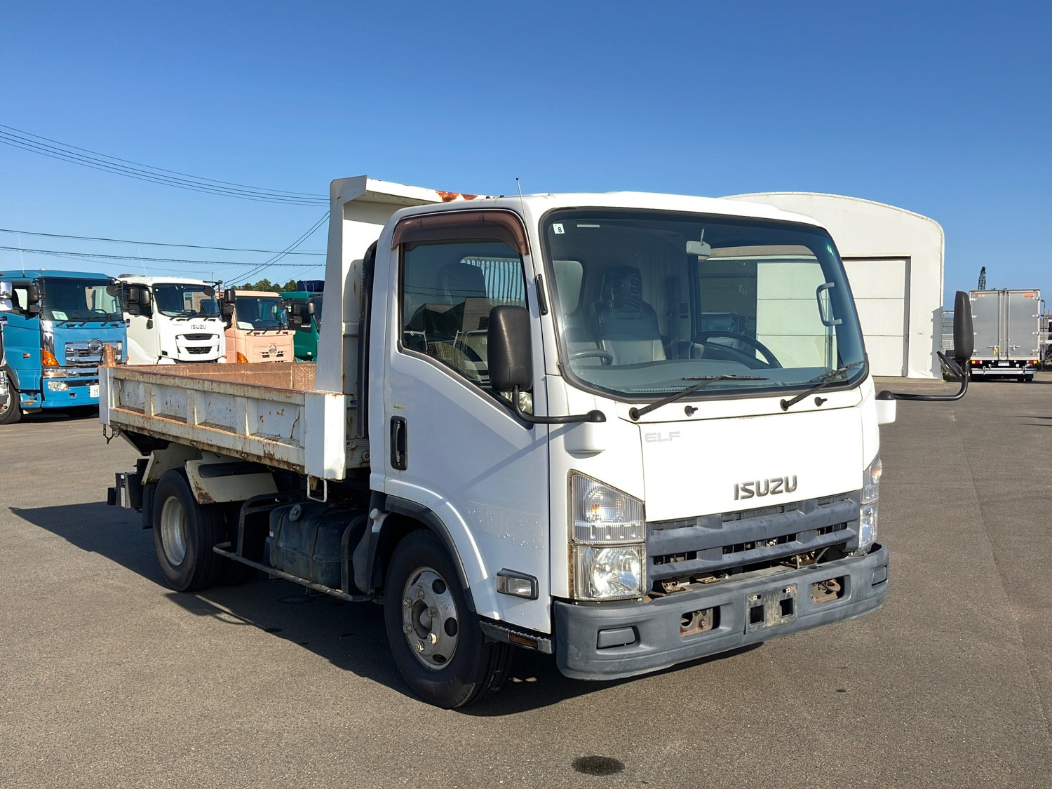 いすゞ エルフ PDG-NPR75N(2WD)の写真3