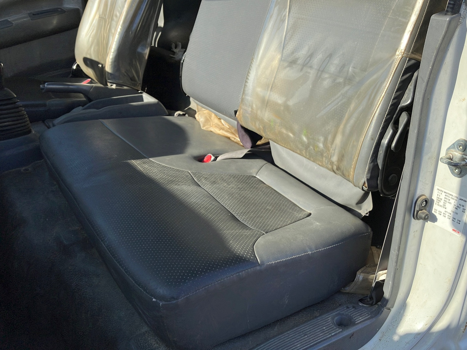 いすゞ エルフ PDG-NPR75N(2WD)の写真21