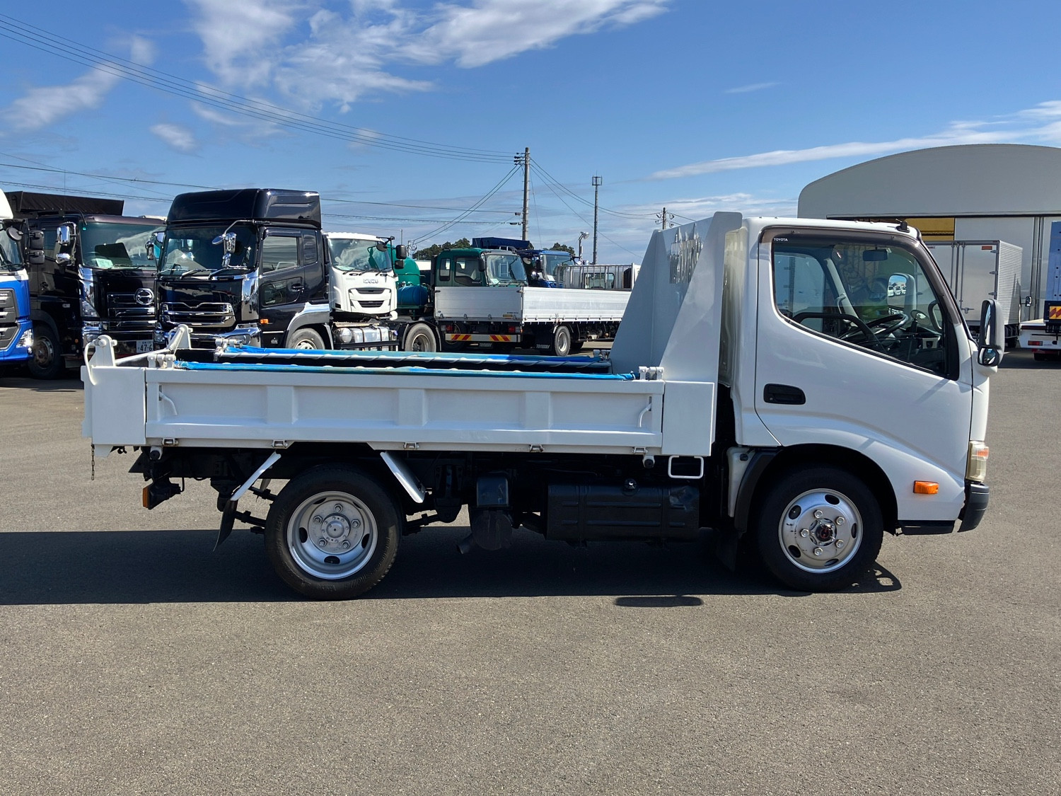 トヨタ ダイナ TKG-XZU675D(4WD)の写真8