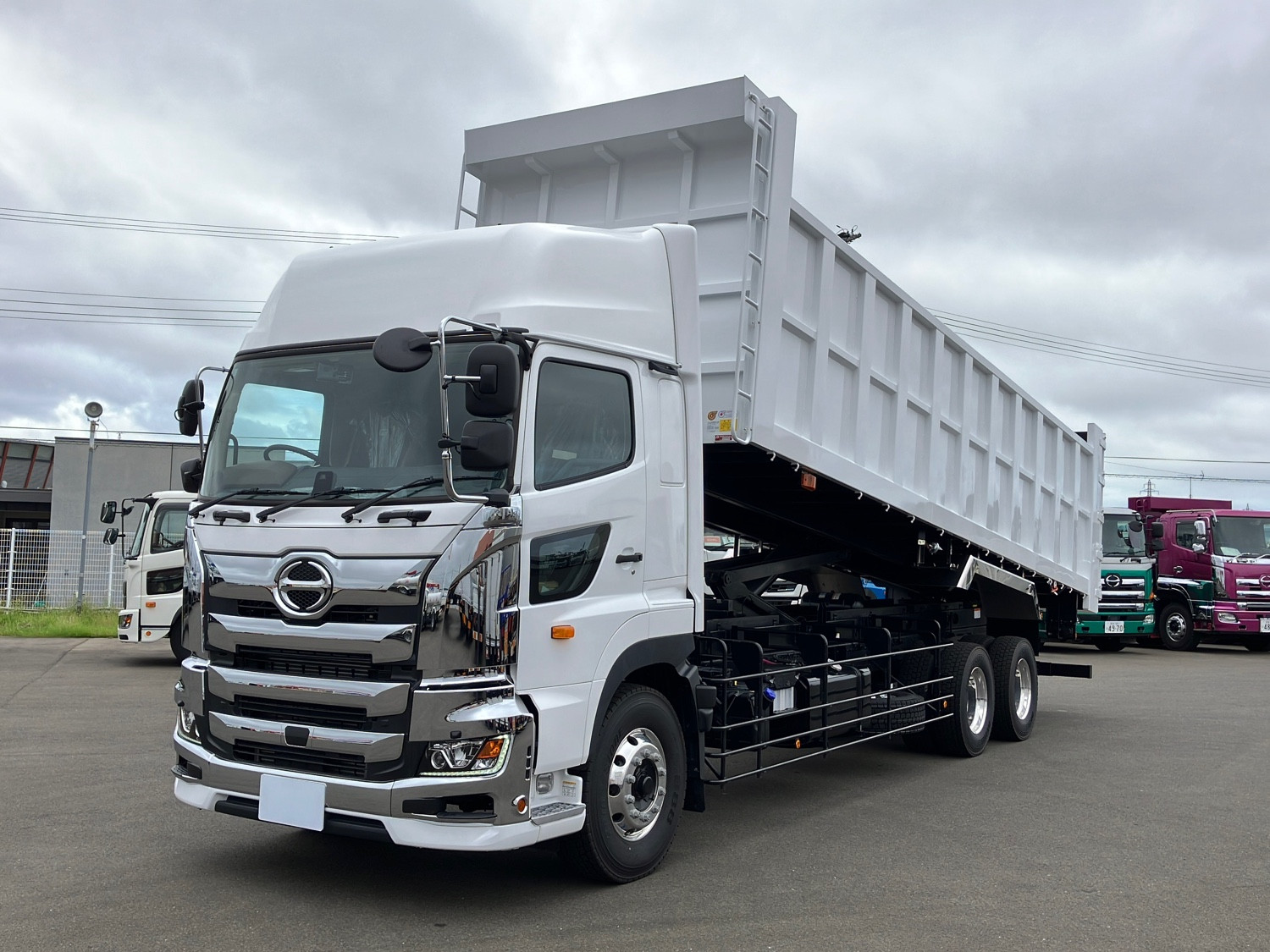 日野 プロフィア 2DG-FS1AHE(6x4)｜中古トラックなら【トラック市】