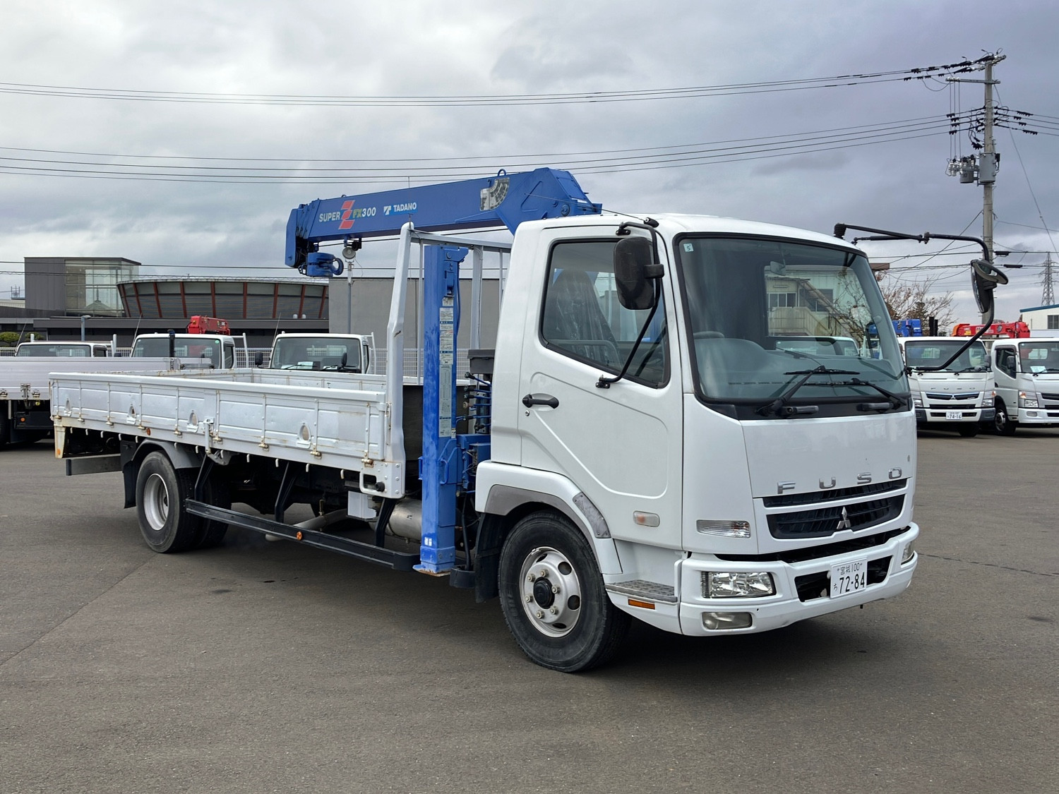 三菱 ファイター PA-FK71D(2WD)の写真2