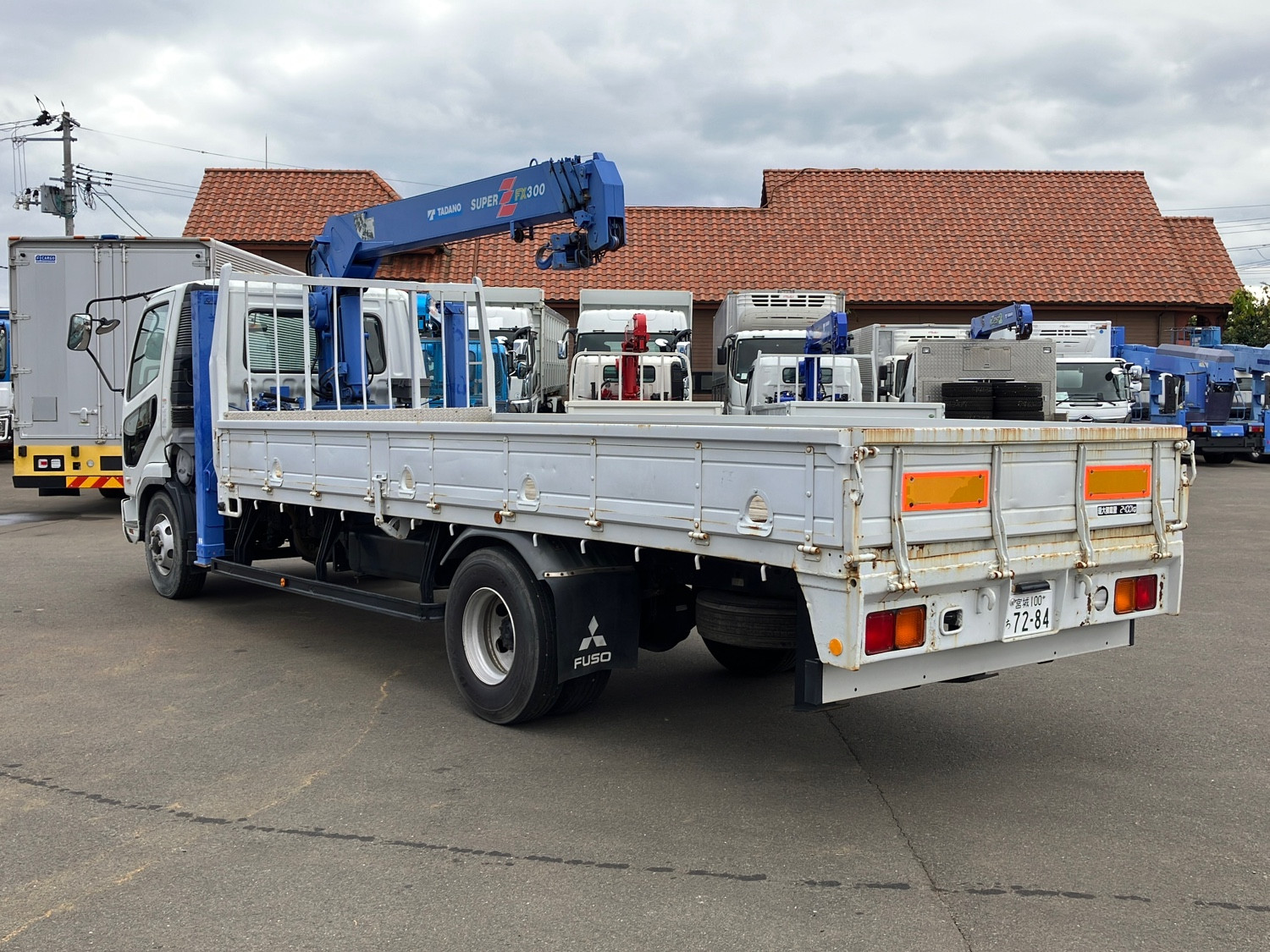 三菱 ファイター PA-FK71D(2WD)の写真4