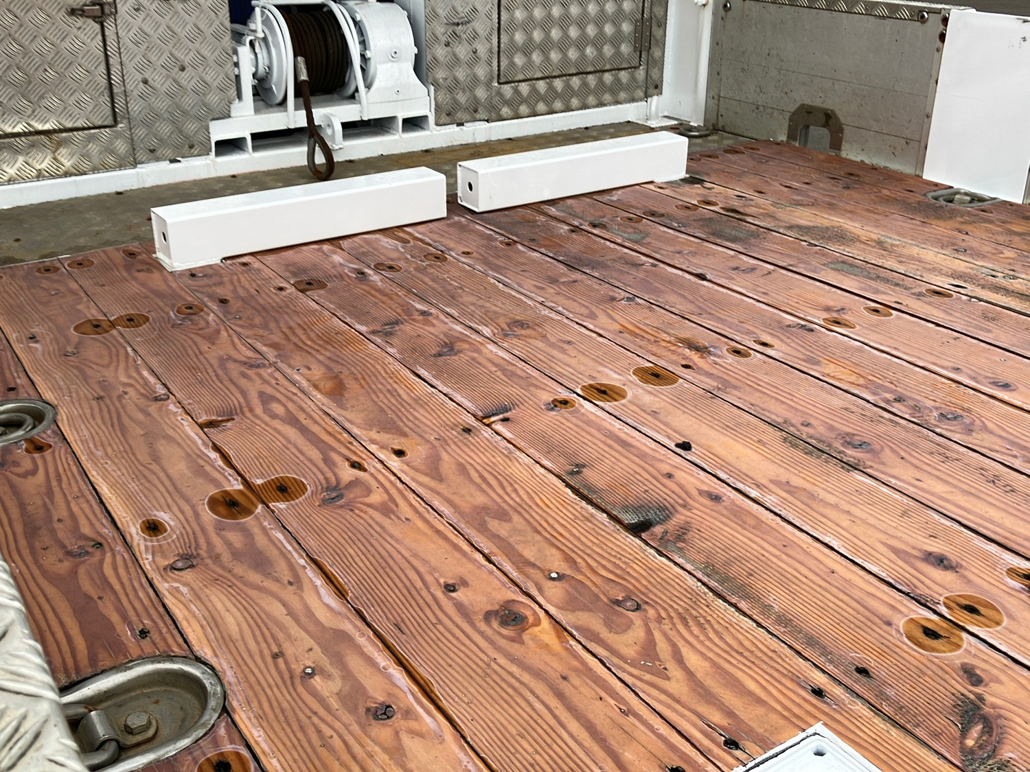 いすゞ フォワード LKG-FTR34S2(2WD)の写真9