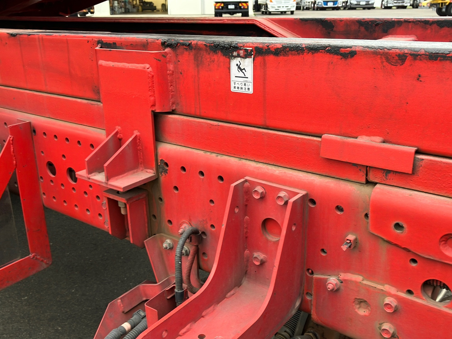 いすゞ フォワード LKG-FTR34S2(2WD)の写真18