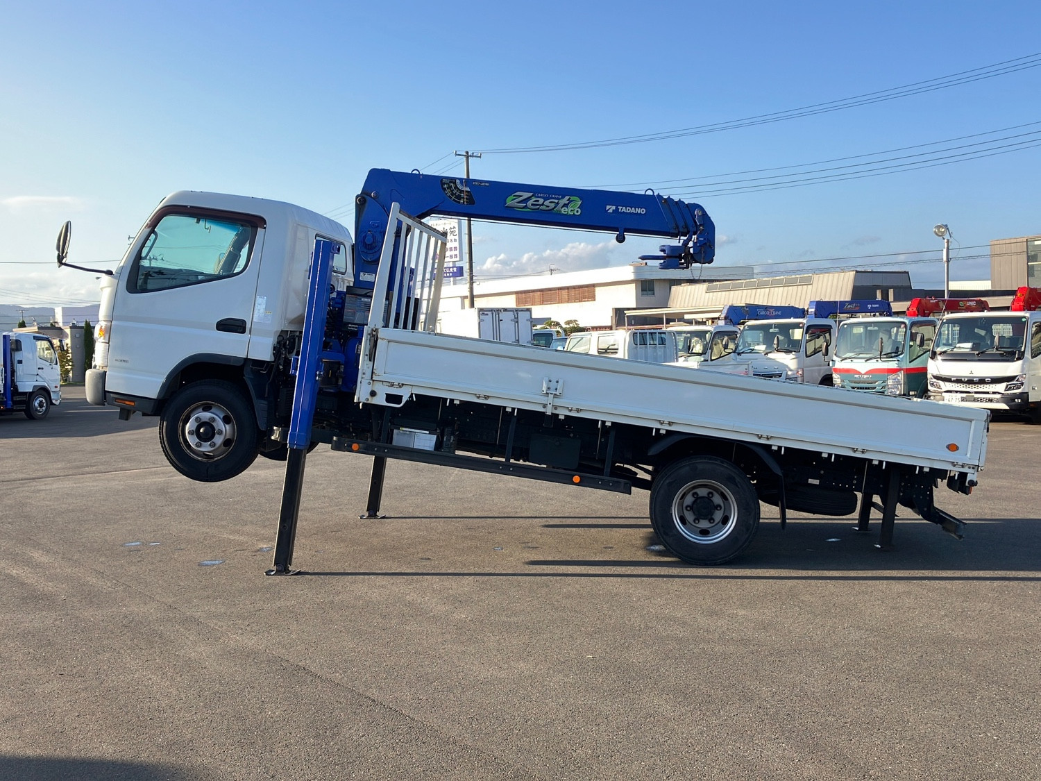 三菱 キャンター TPG-FEB80(2WD)の写真5