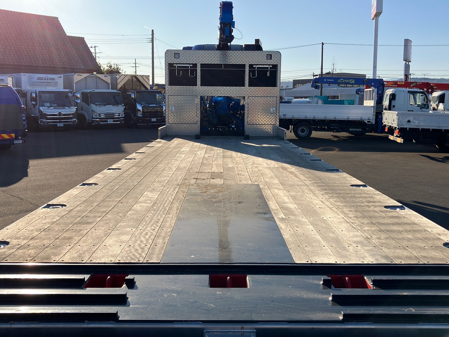 いすゞ ギガ 2PG-CYH77D(8x4)の写真7