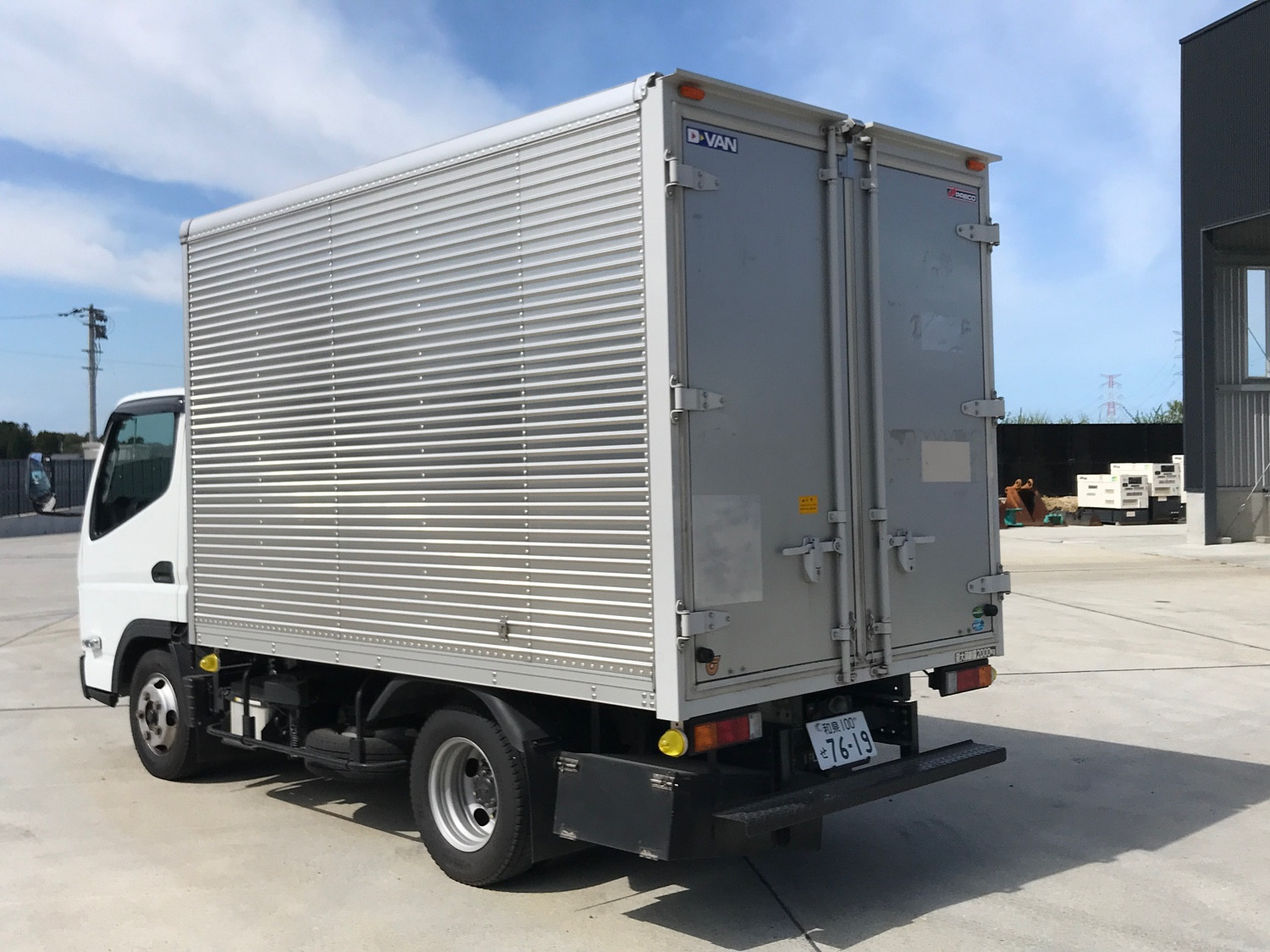 三菱 キャンター 2RG-FBA20(2WD)の写真4