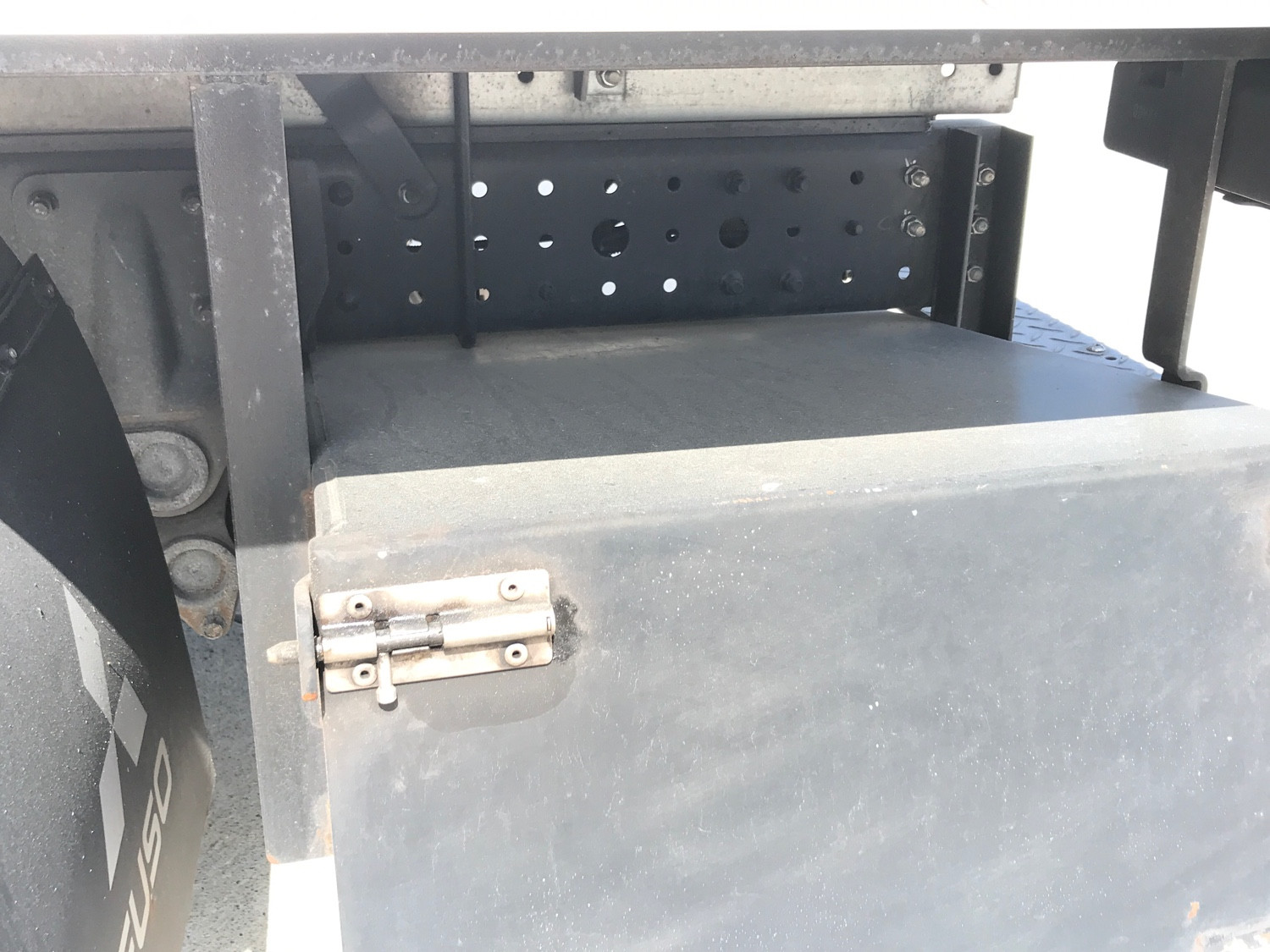 三菱 キャンター 2RG-FBA20(2WD)の写真9