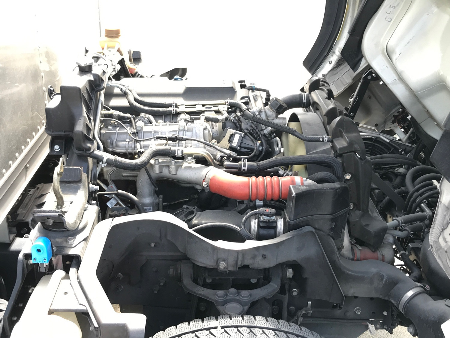 三菱 キャンター 2RG-FBA20(2WD)の写真13