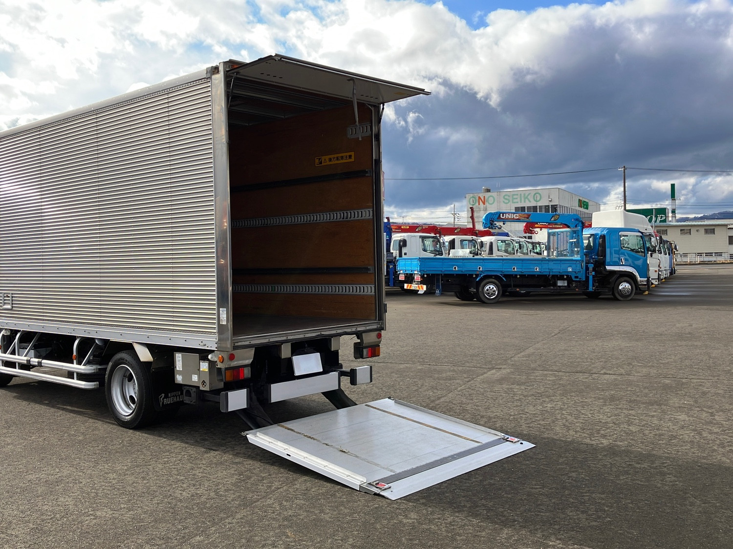 トヨタ ダイナ TPG-XZU655(2WD)の写真11