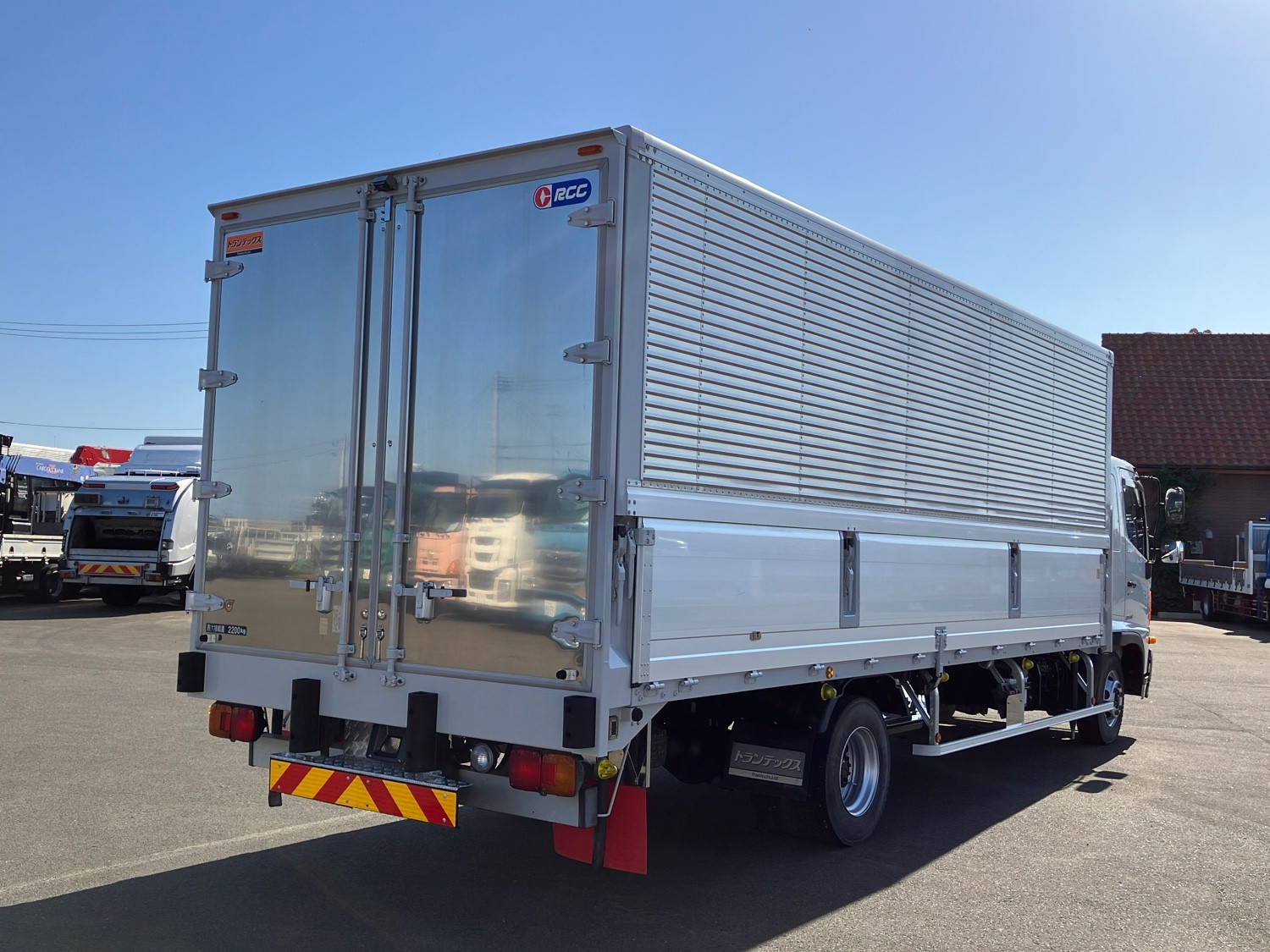 日野 レンジャー TKG-FD7JLAA(2WD)の写真3