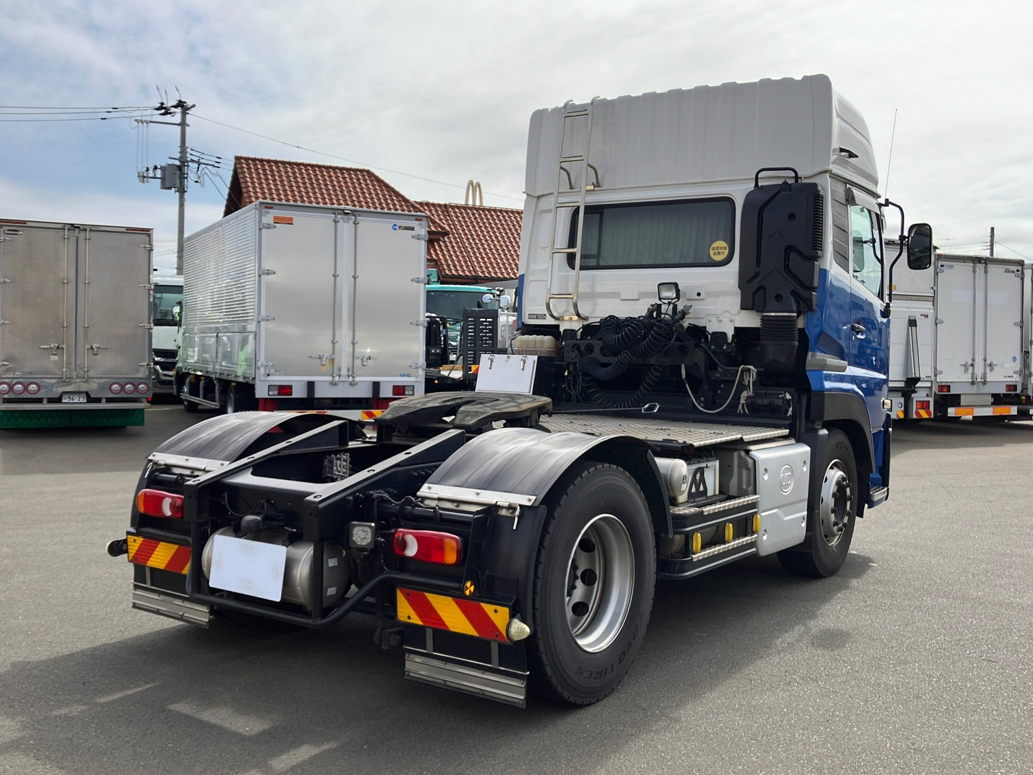 UD クオン 2PG-GK5AAB(2WD)の写真3