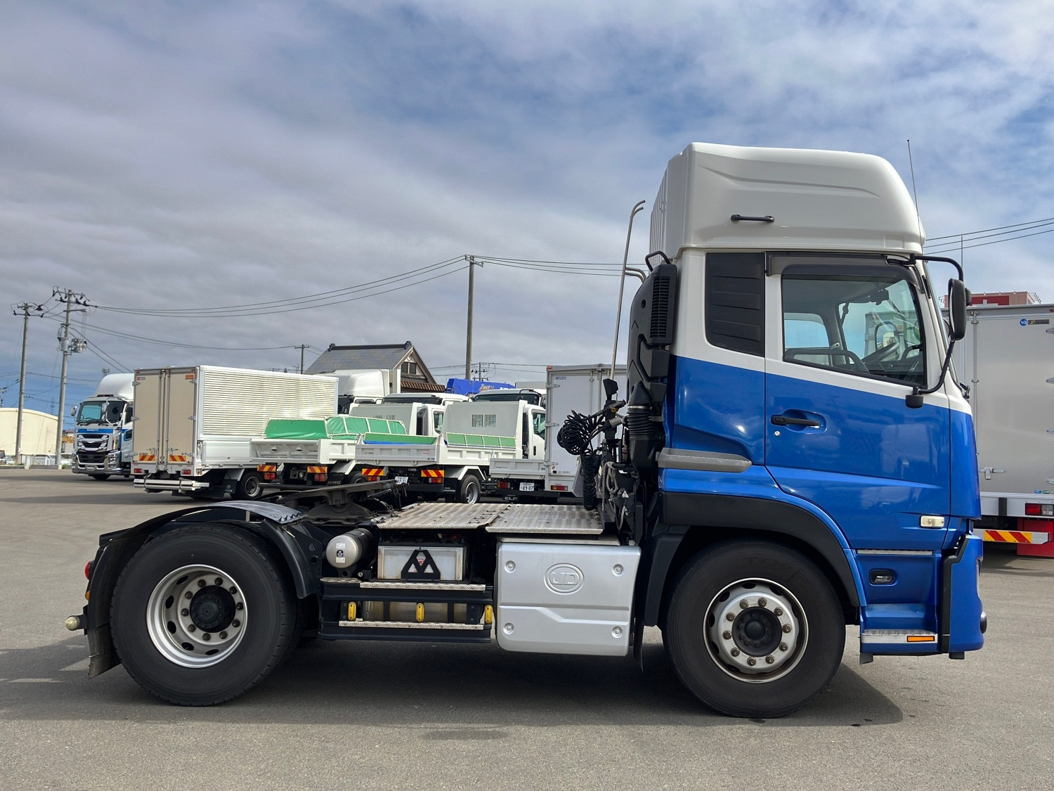 UD クオン 2PG-GK5AAB(2WD)の写真6