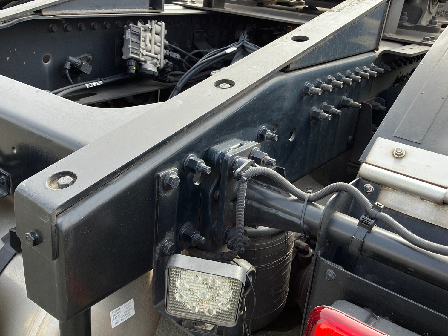 UD クオン 2PG-GK5AAB(2WD)の写真11