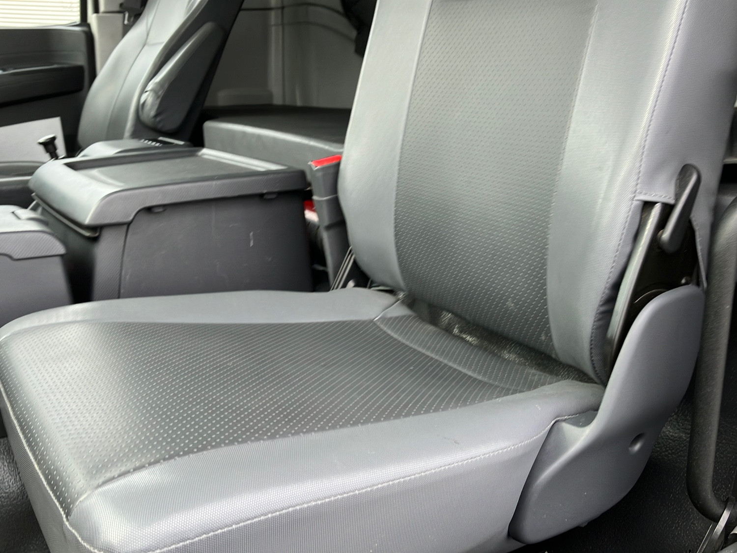 いすゞ ギガ 2KG-CXZ77CT(6x4)の写真20