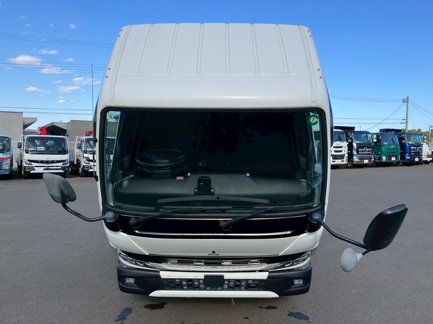 三菱 キャンター 2RG-FEA20(2WD)の写真21