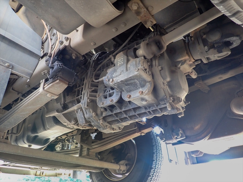 いすゞ ギガ 2PG-CXZ77CT(6x4)の写真26