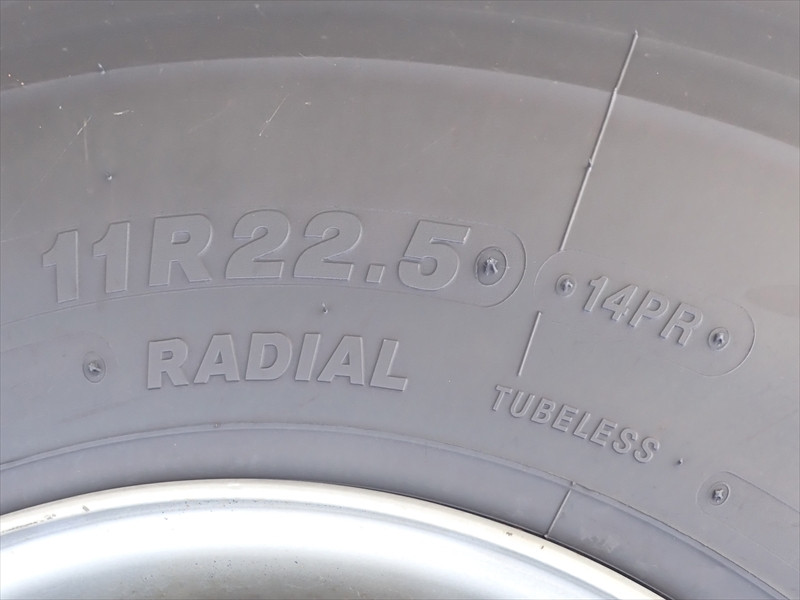 いすゞ ギガ 2PG-CXZ77CT(6x4)の写真28